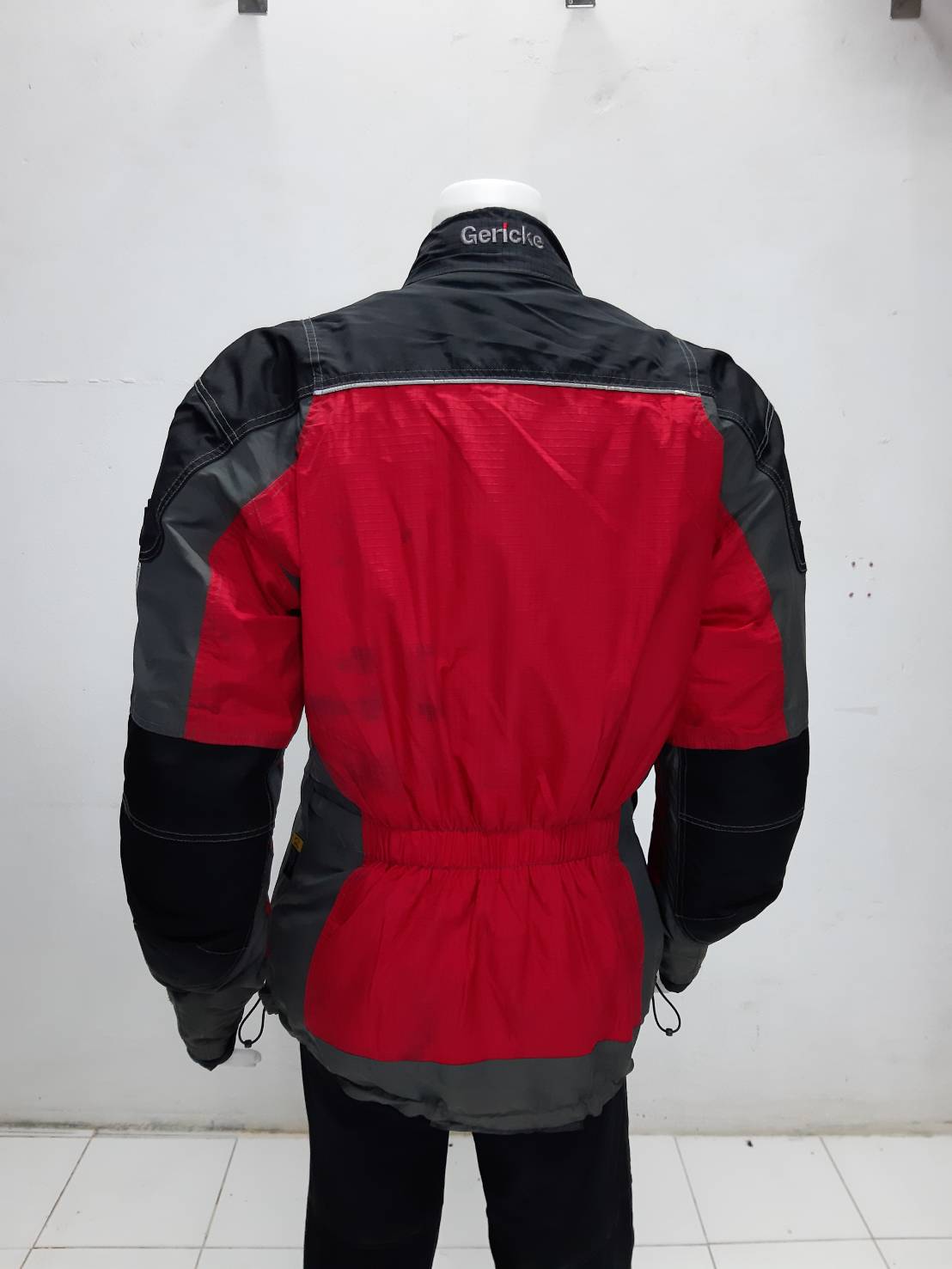 เสื้อขี่มอเตอร์ไซด์( มือสอง) RCT 585 อก 50" ยาว 30" ยี่ห้อ **Hein Gericke**