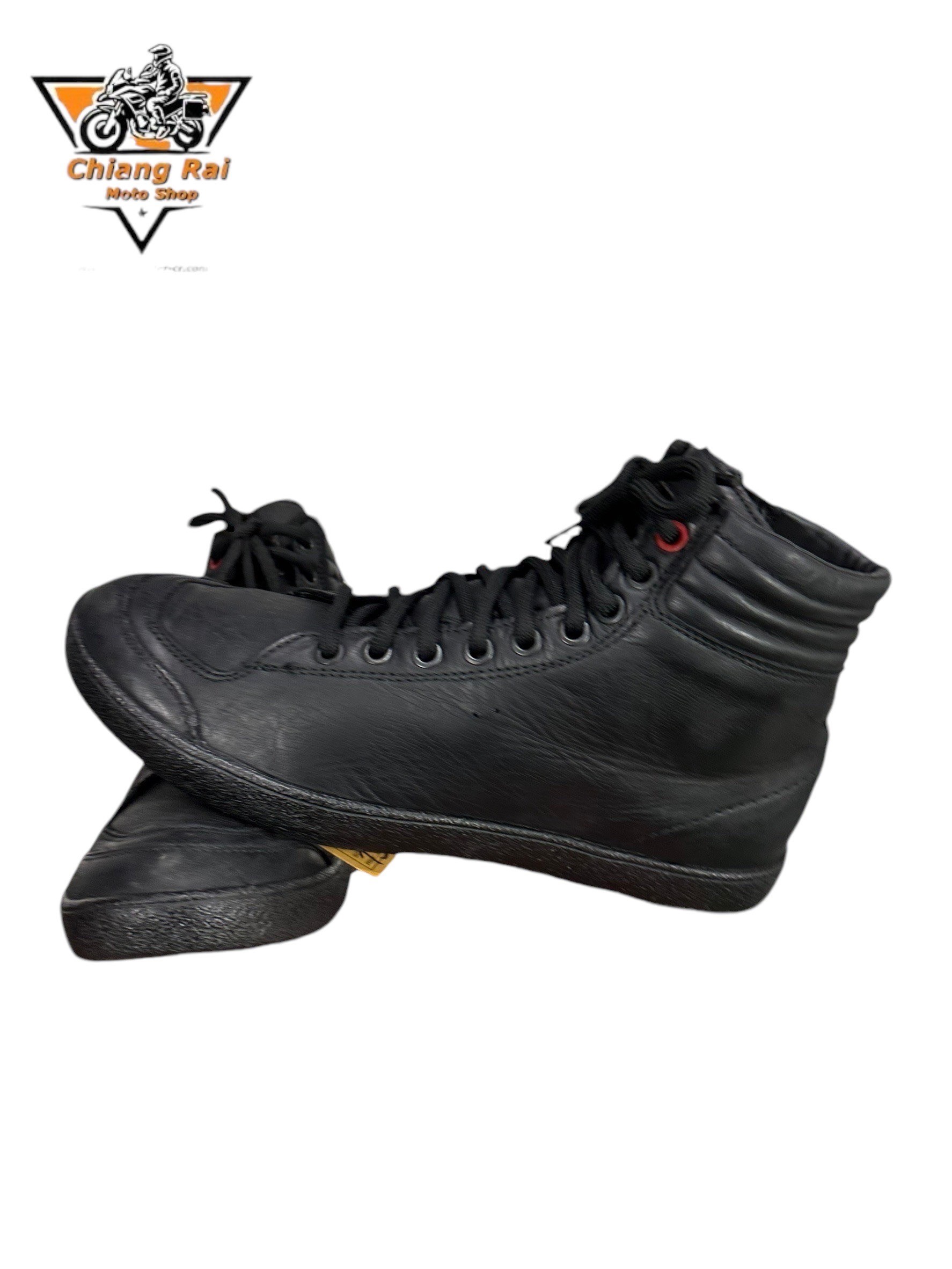 รองเท้าขี่มอเตอร์ไซด์( มือสอง) RCBS-792 Size ขนาดจากป้าย 41:EUR / 7:UK / 26:Cm.(TCX)