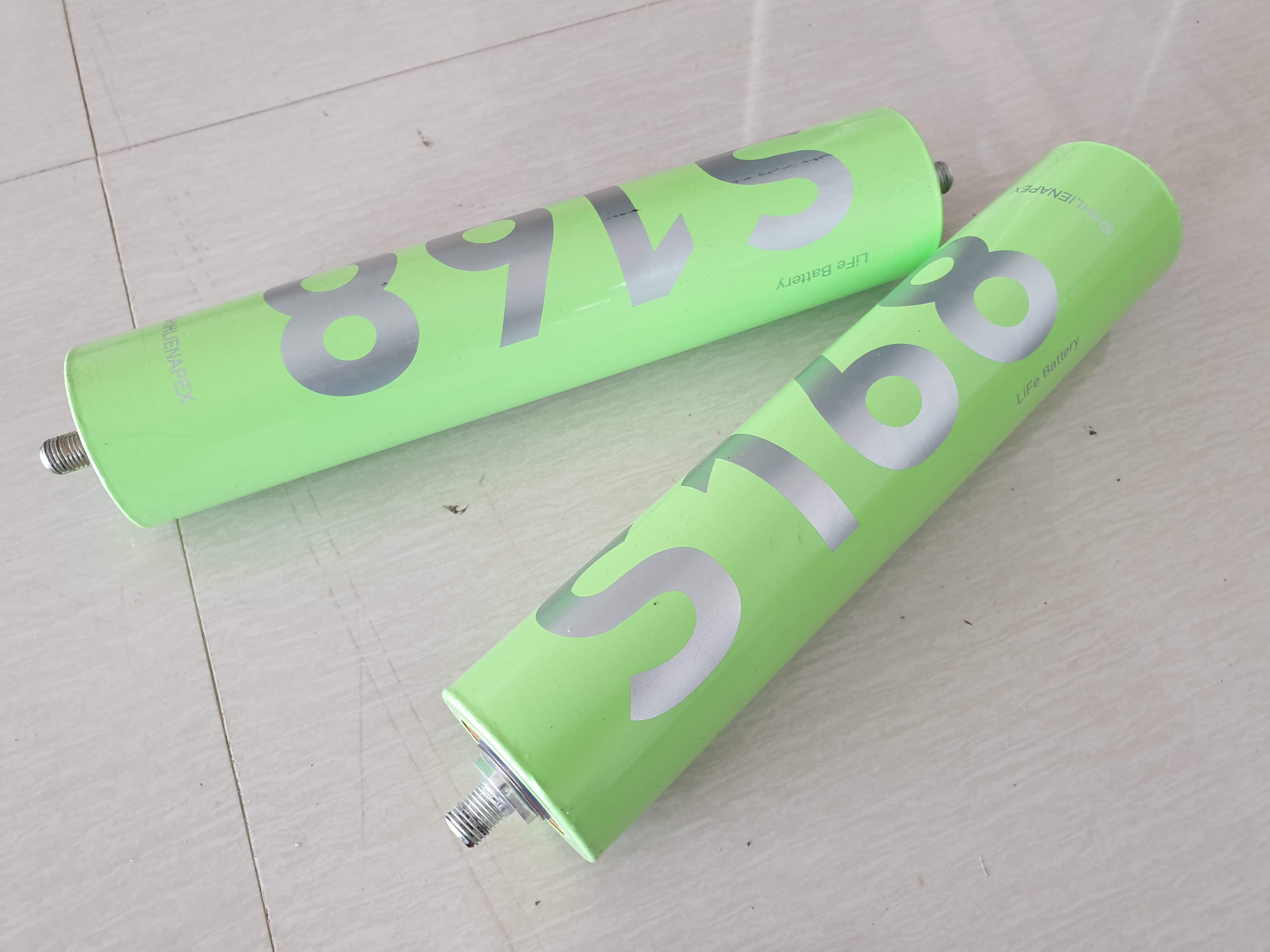 ลิเทียมฟอสเฟส ชนิด ทรงกระบอก lifepo4 cylinder cell 3.2v 60Ah