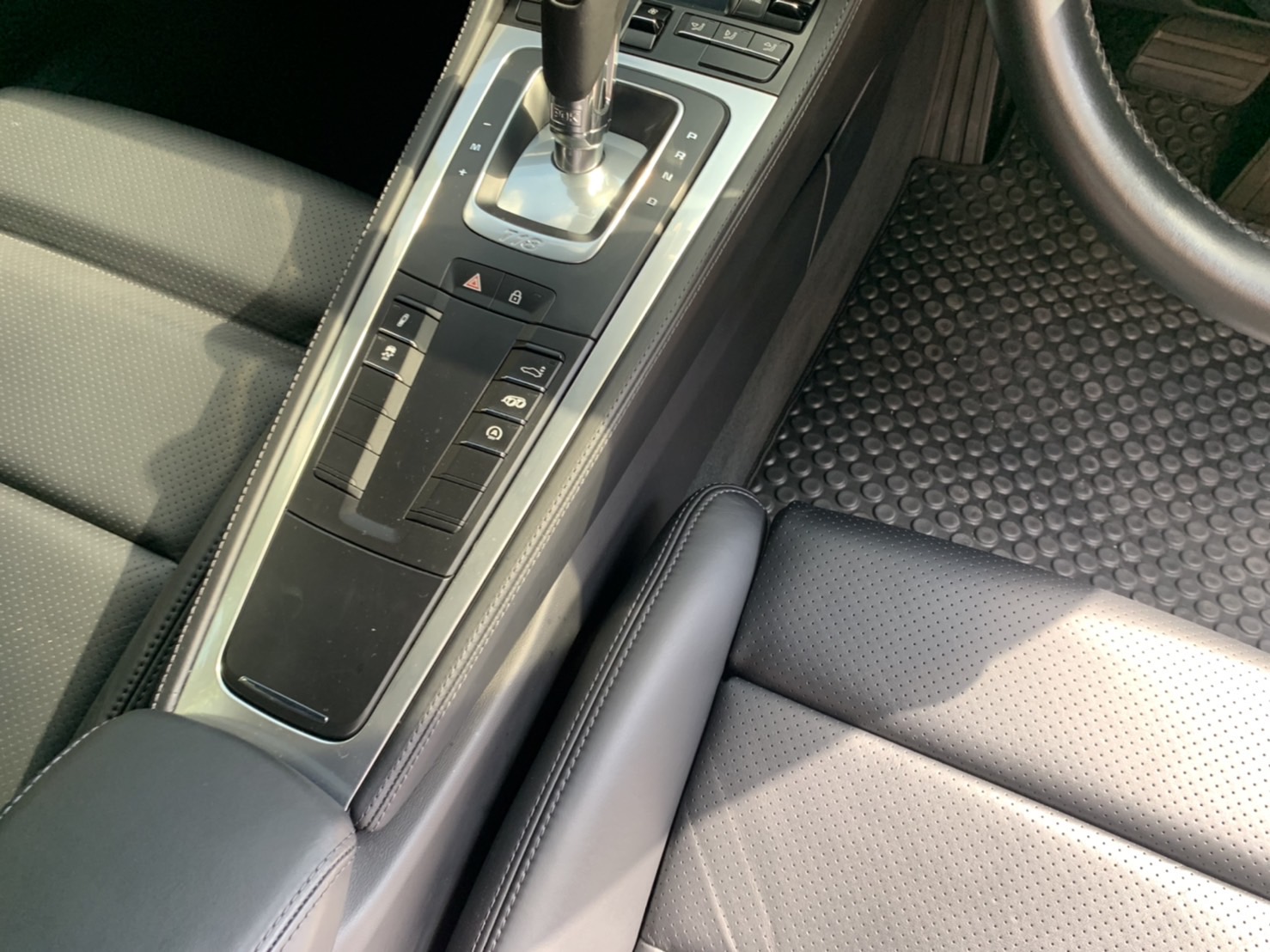 PORSCHE CAYMAN 718 ปี2019แท้