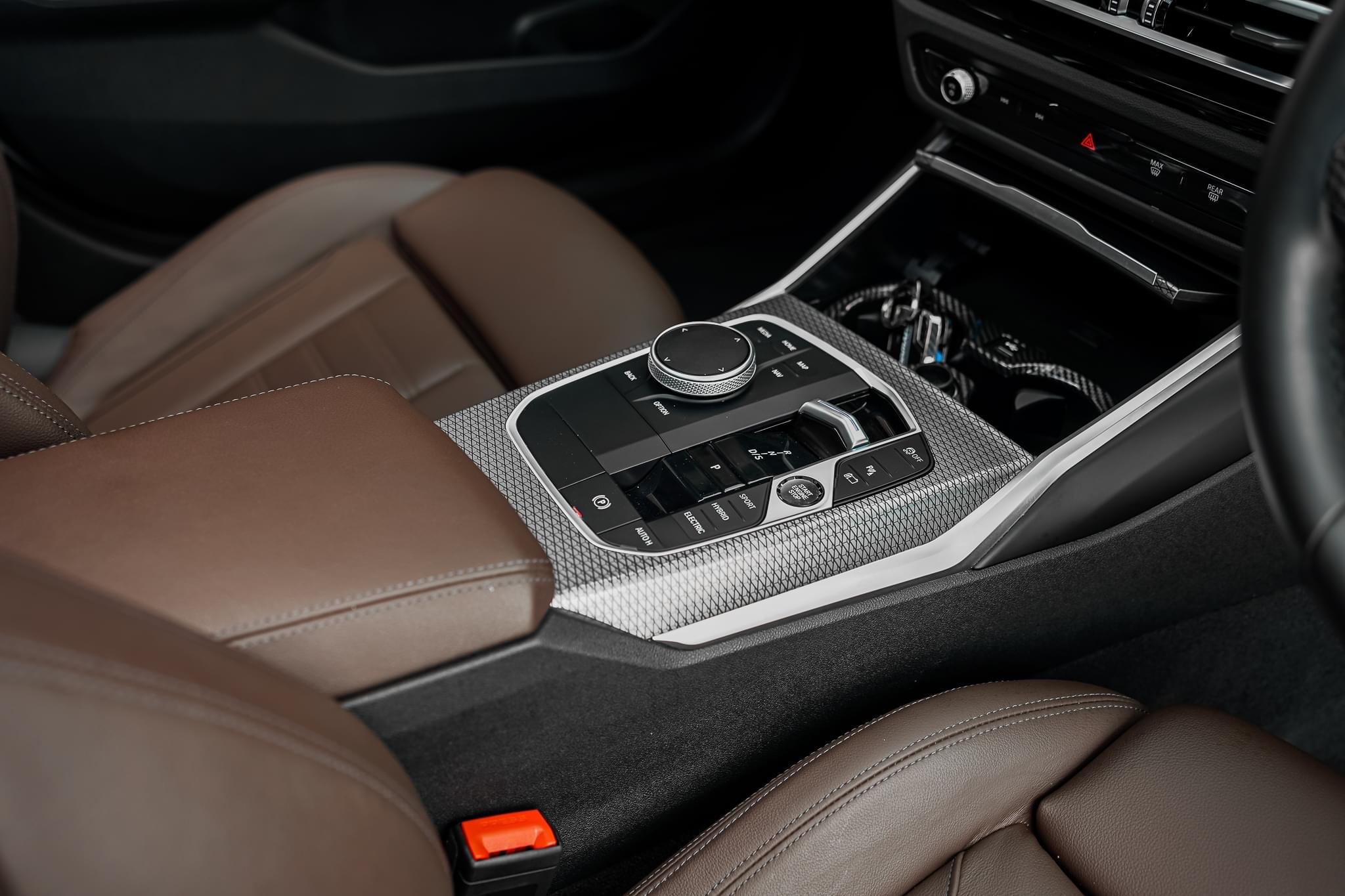 BMW 330e M Sport LCI ปี 2022