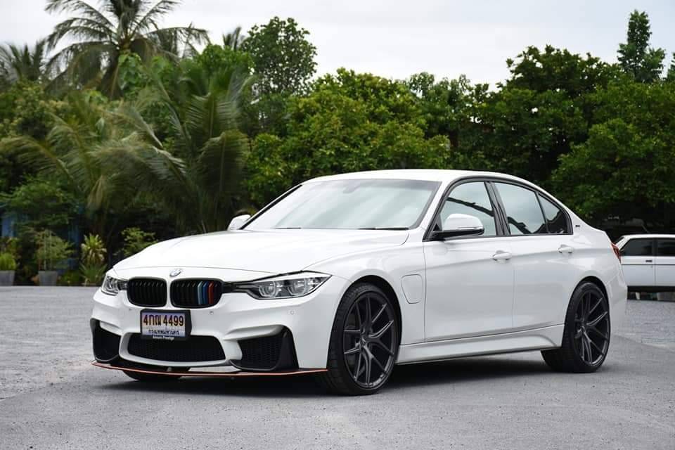 BMW 330e M Sport ปี 2017