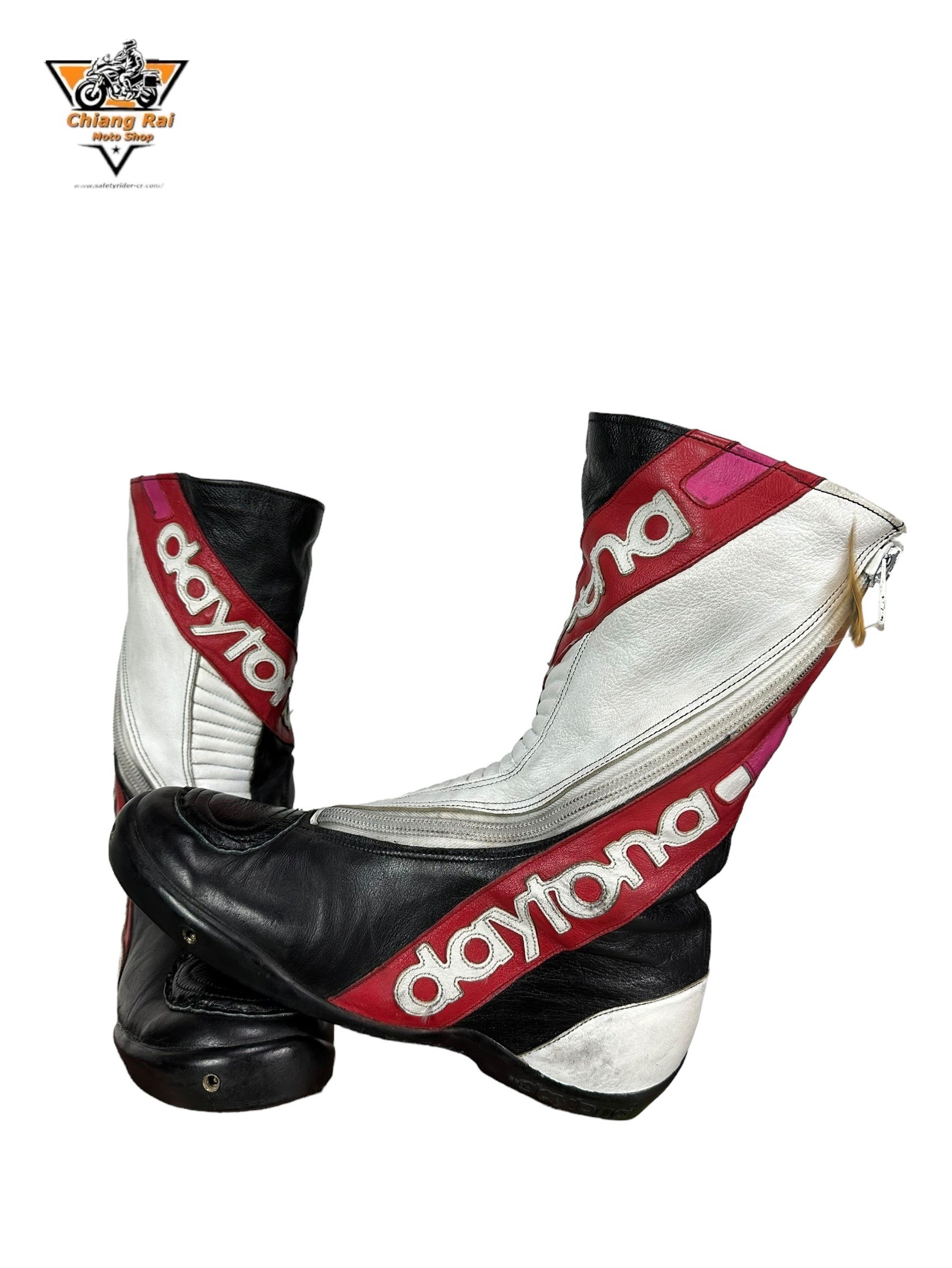 รองเท้าขี่มอเตอร์ไซด์( มือสอง) RCBS-695 Size ขนาดจากป้าย 41:EUR / 7:UK / 25.4:Cm.(daytona)