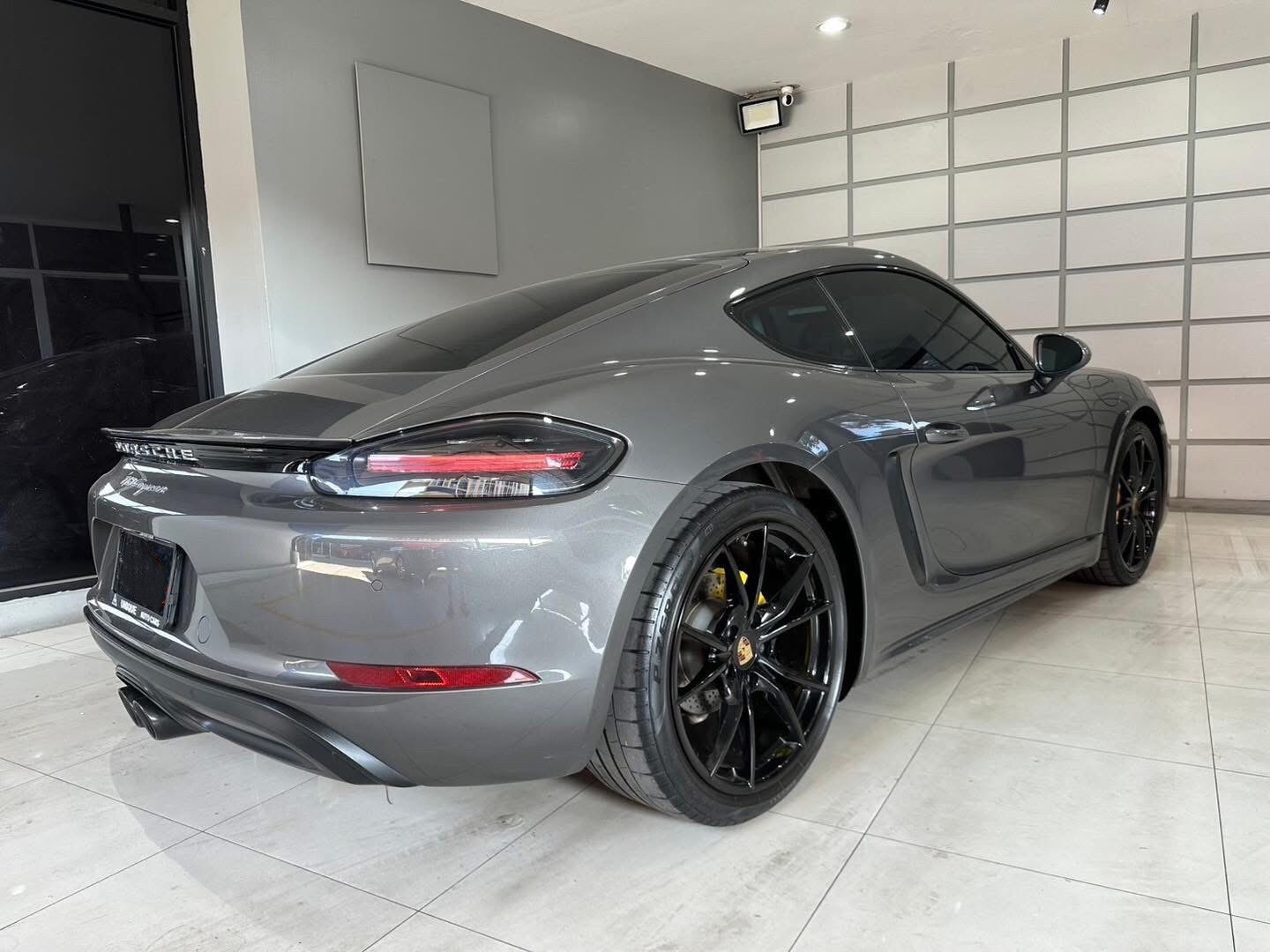 Porsche Cayman 718 Coupe 2.0 ปี 2019