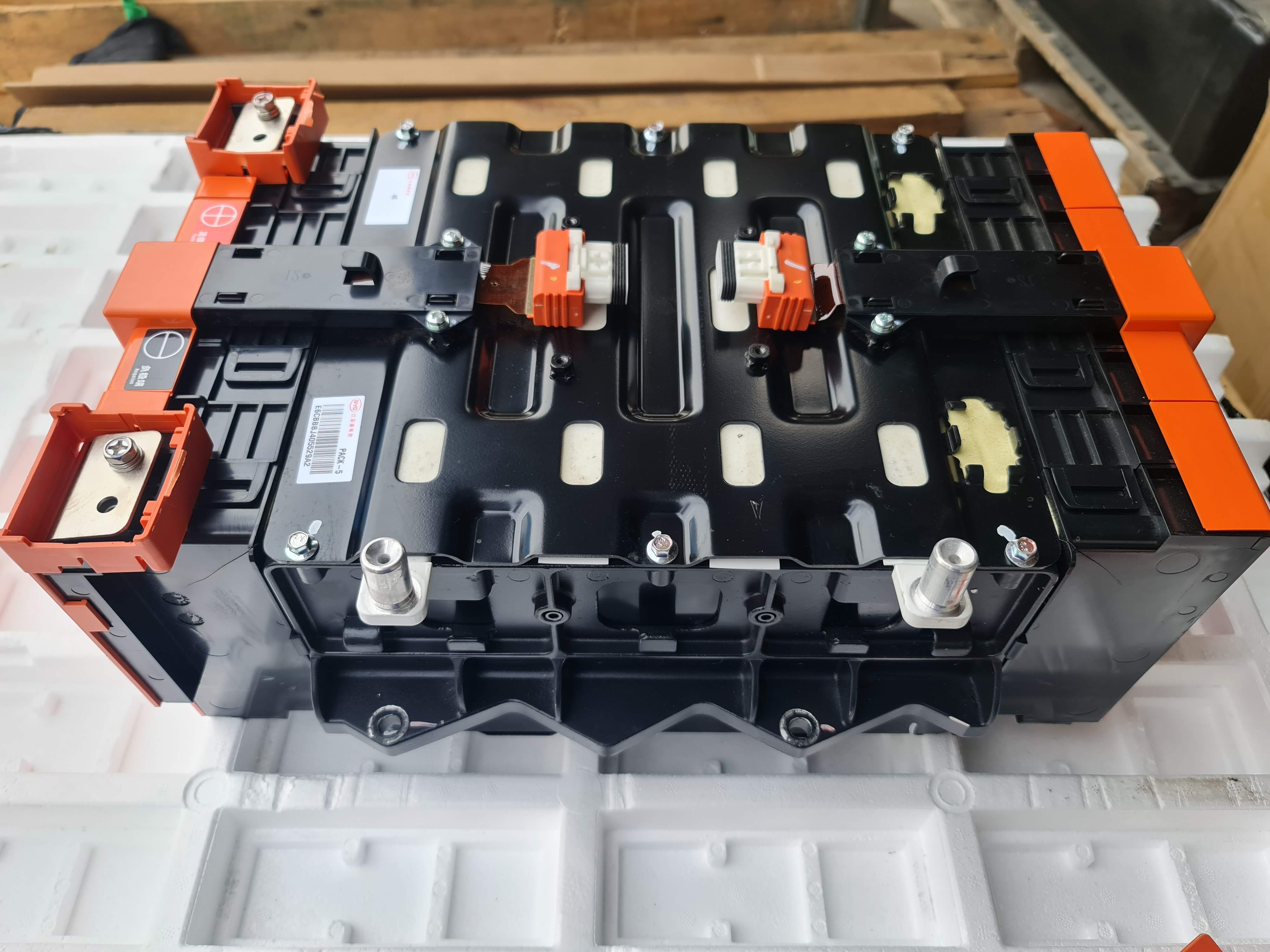 แบตเตอรี่ลิเธียมฟอสเฟส BYD EV BUS 4s 8s 12s 16s 270Ah