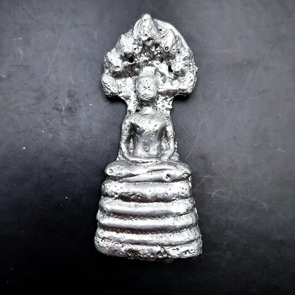 เหล็กไหล พระนาคปรก เงินยวง (153กรัม, 9.2x3.8x1ซม.) รับประกันของแท้ 100% อัญเชิญจากถ้ำจ.สุราษฎร์ธานี