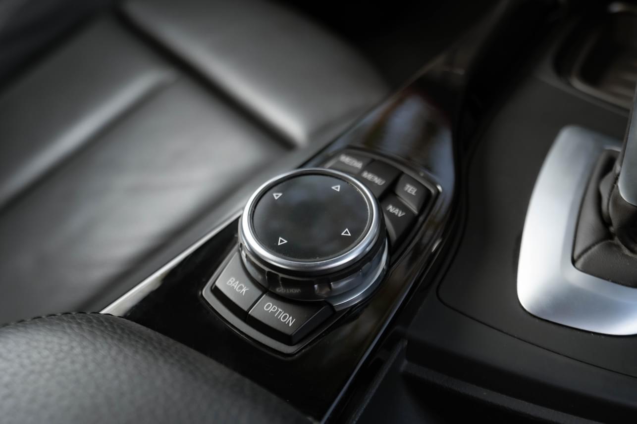 BMW 320d Sport โฉม F30 ปี 2014
