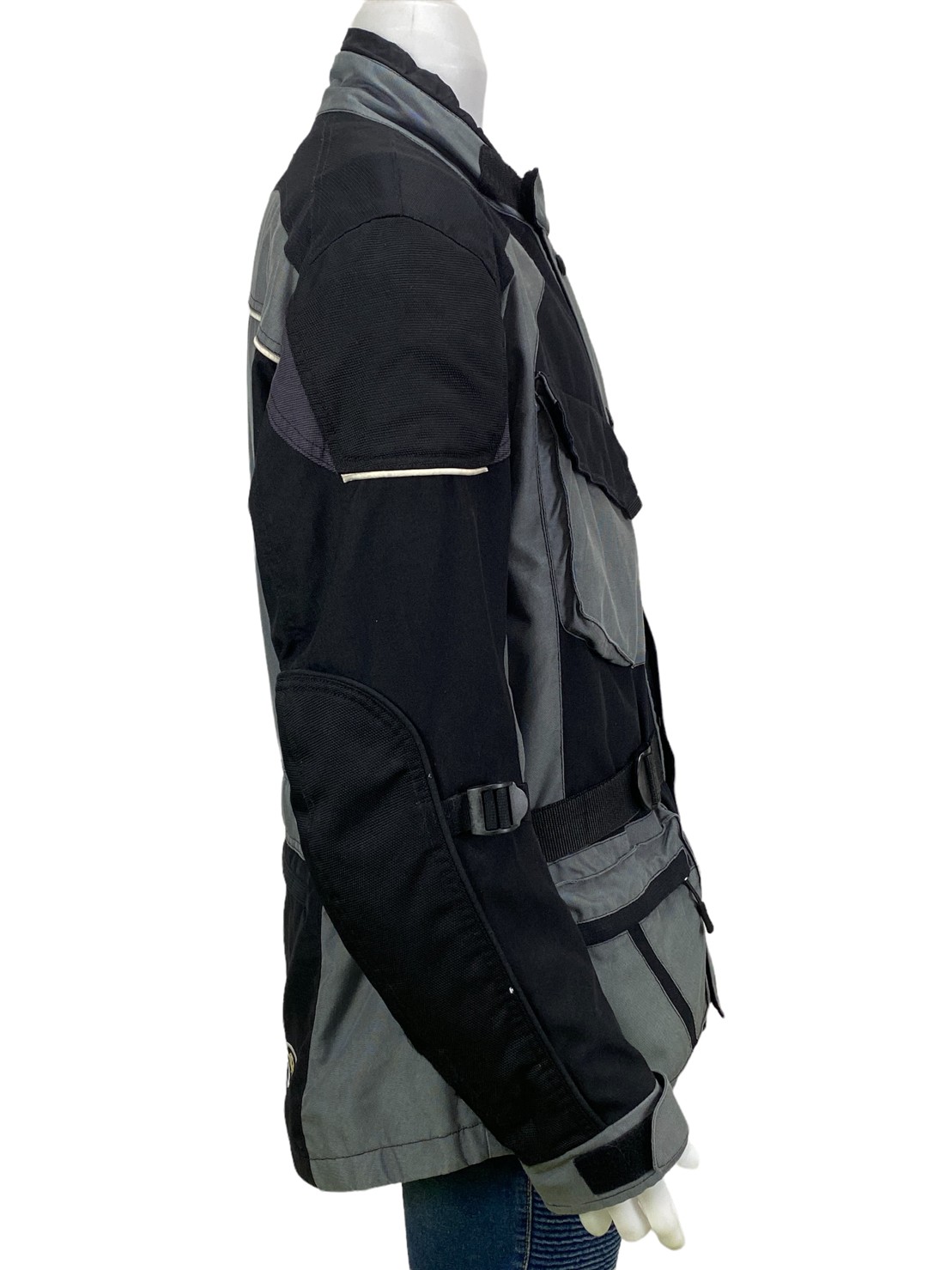 เสื้อขี่มอเตอร์ไซด์( มือสอง) RCTA 298 อก 54 " ยาว 29 " ยี่ห้อ**Hebo**