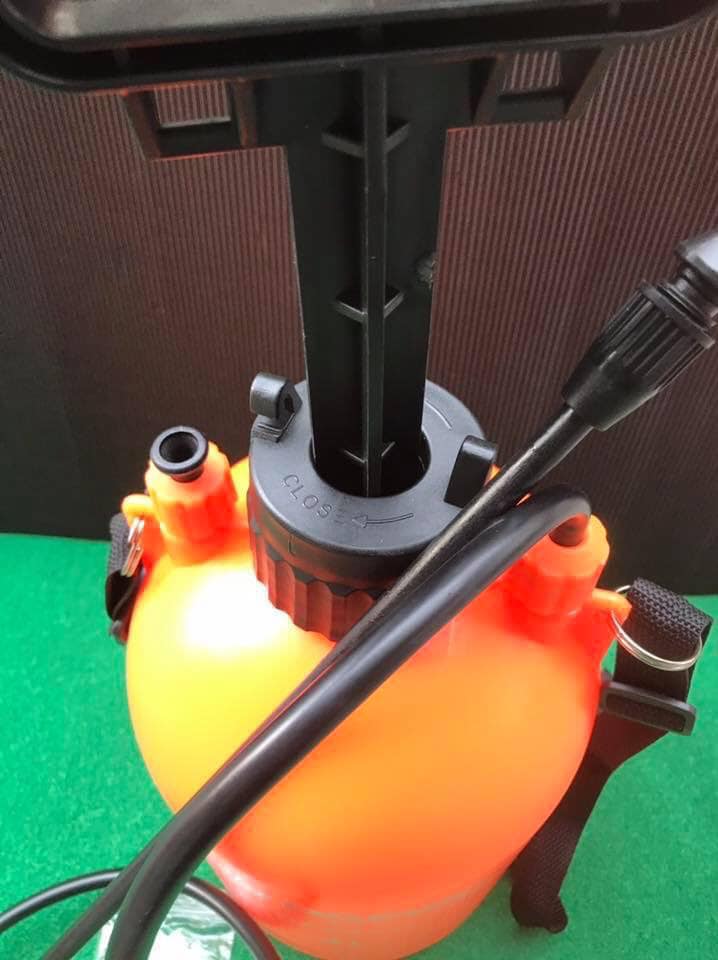 ถังพ่นยามือถือ ชนิดมือโยก Daewoo มีขนาด 1-8 ลิตร