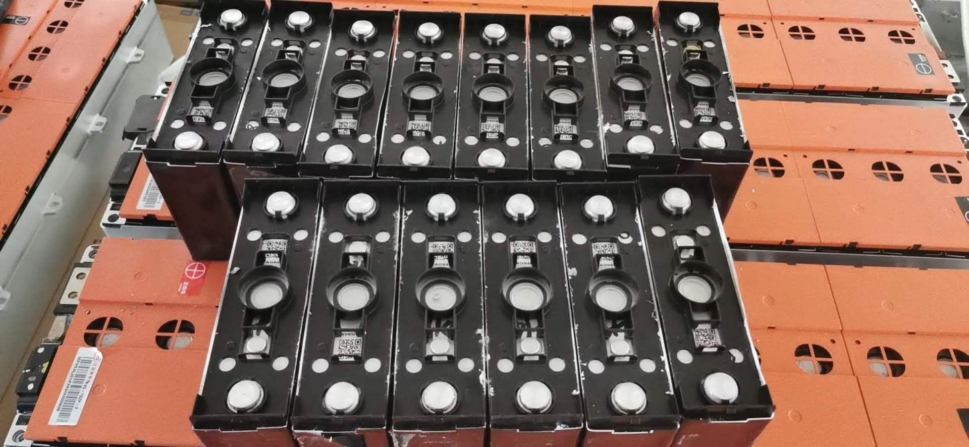 รับนำเข้า จัดหา แบตเตอรี่ลิเทียม แบตเก่า แบตใหม่ แบตแกะ เกรด A , B ทุกประเภท NMC , Lifepo4 , LFP ,LTO สำหรับโปรคเจคโครงการรัฐ เอกชน งานประมูล พร้อมใบ certificate และ ผ่านด่านกรมศุลกากร จากโรงงานโดยตรง