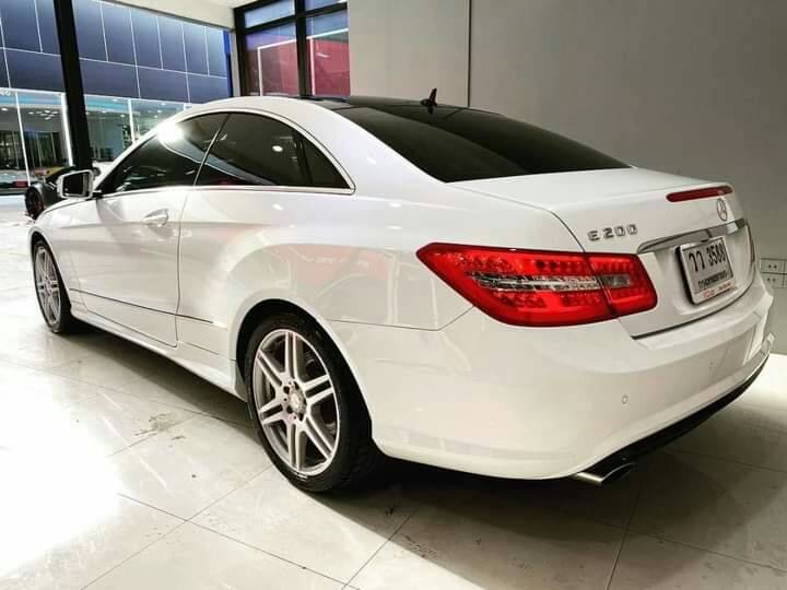 Mercedes Benz E200 CGI Coupe 1.8 AMG ปี 2013