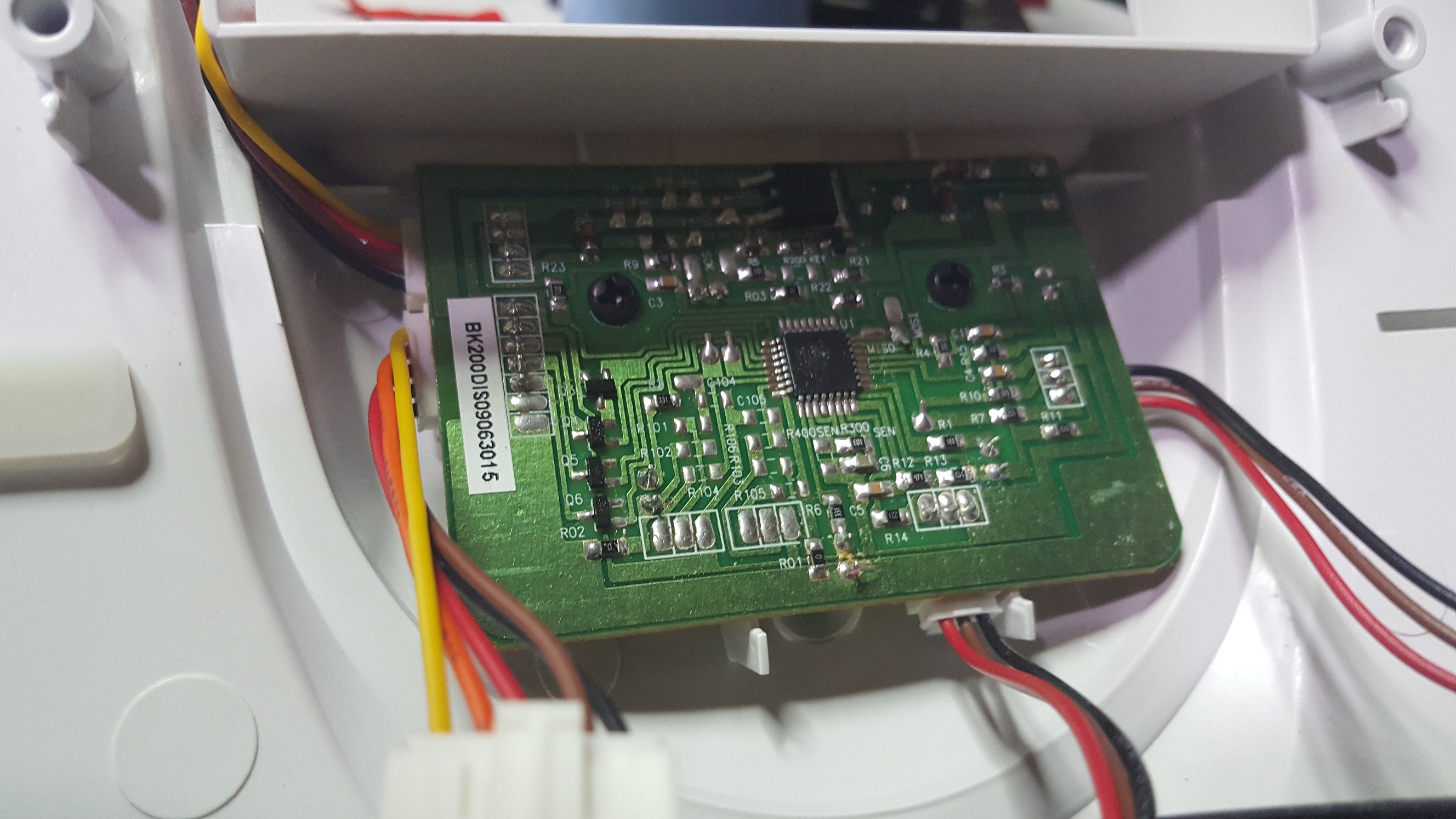 ซ่อมเครื่องดูดไรฝุ่น ยี่ห้อ RAYCOP รุ่น BK-200THW อาการเปิดเครื่องไม่ติด