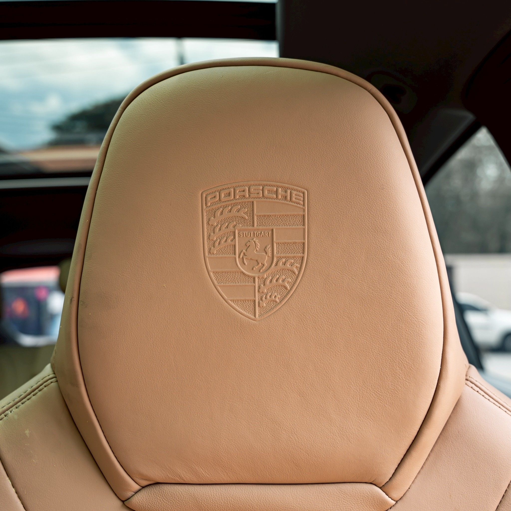 Porsche Cayenne E-Hybrid Platinum Edition ปี 2022