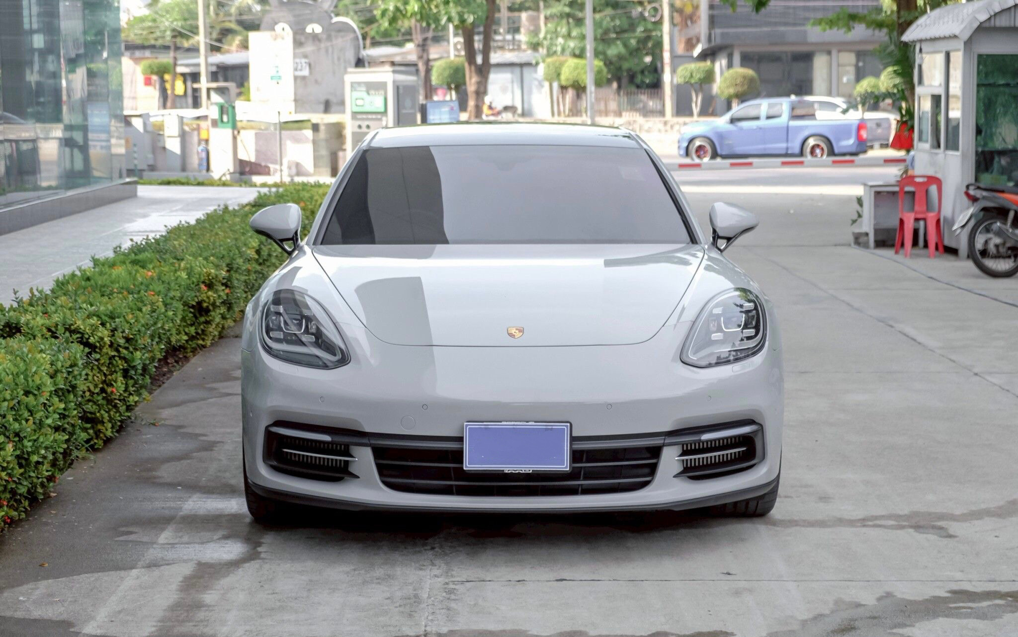 Porsche Panamera 4 Executive ปี 2020