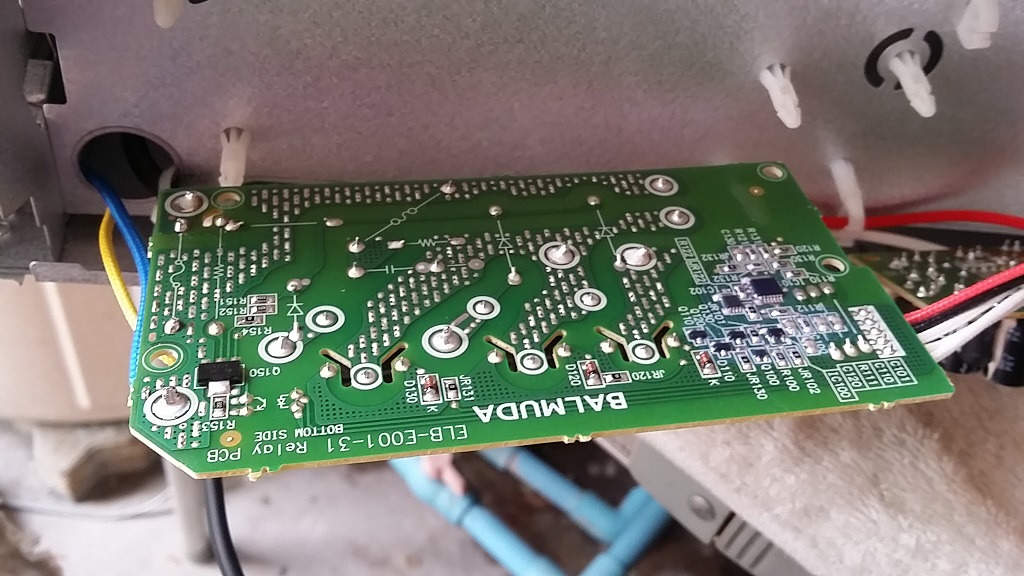 ซ่อมเตาปิ้งขนมปังอบไอน้ำ ยี่ห้อ BALMUDA รุ่น K01E-WS อาการเครื่องไม่ทำงาน