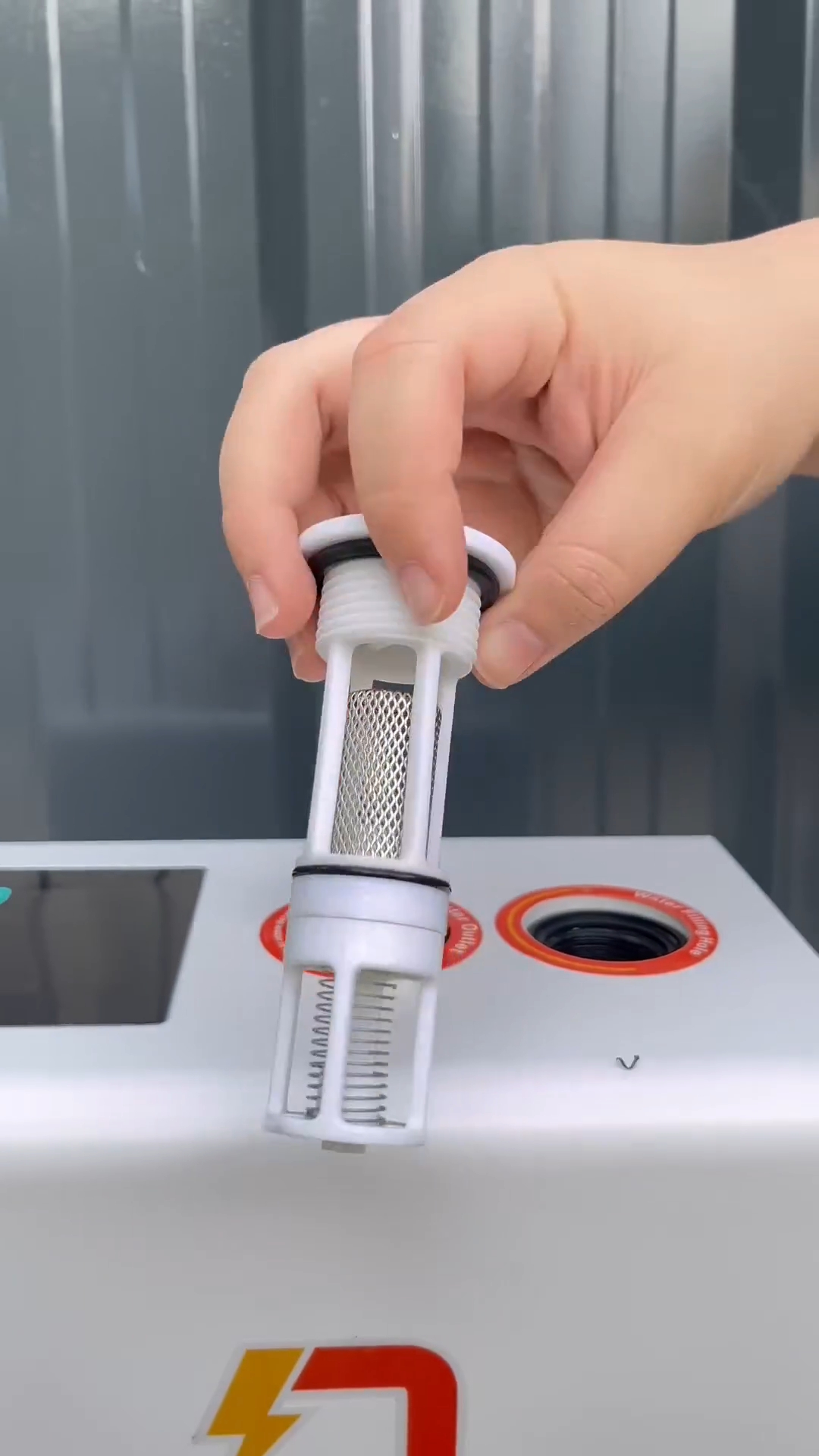 ปั๊มน้ำอัจฉริยะแรงดันคงที่ ยี่ห้อ ONSEN รุ่น ON-SMART-PUMP-700