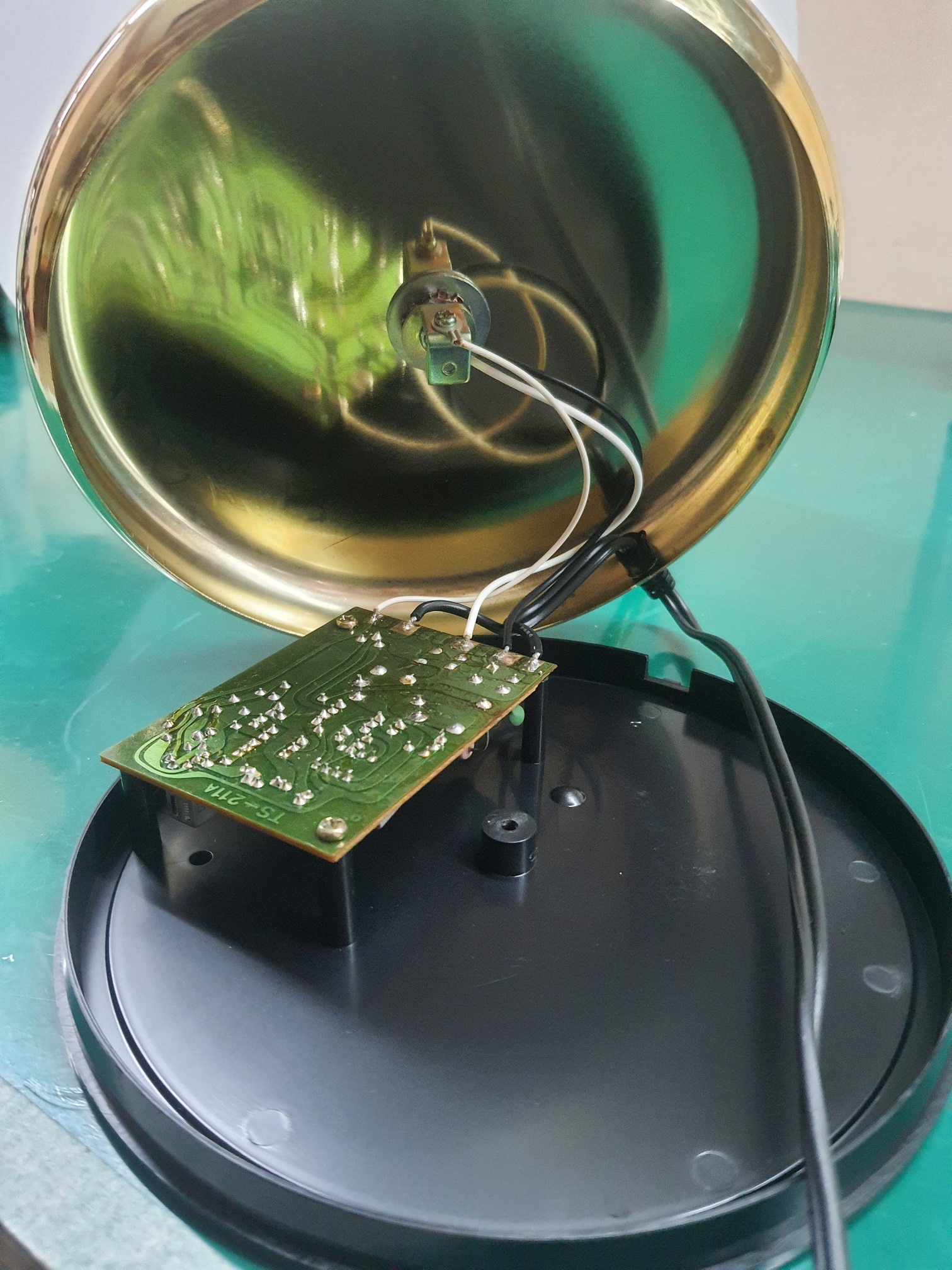 ซ่อมโคมไฟ Touch Sensor Light With Dimmer อาการเปิดไม่ติด