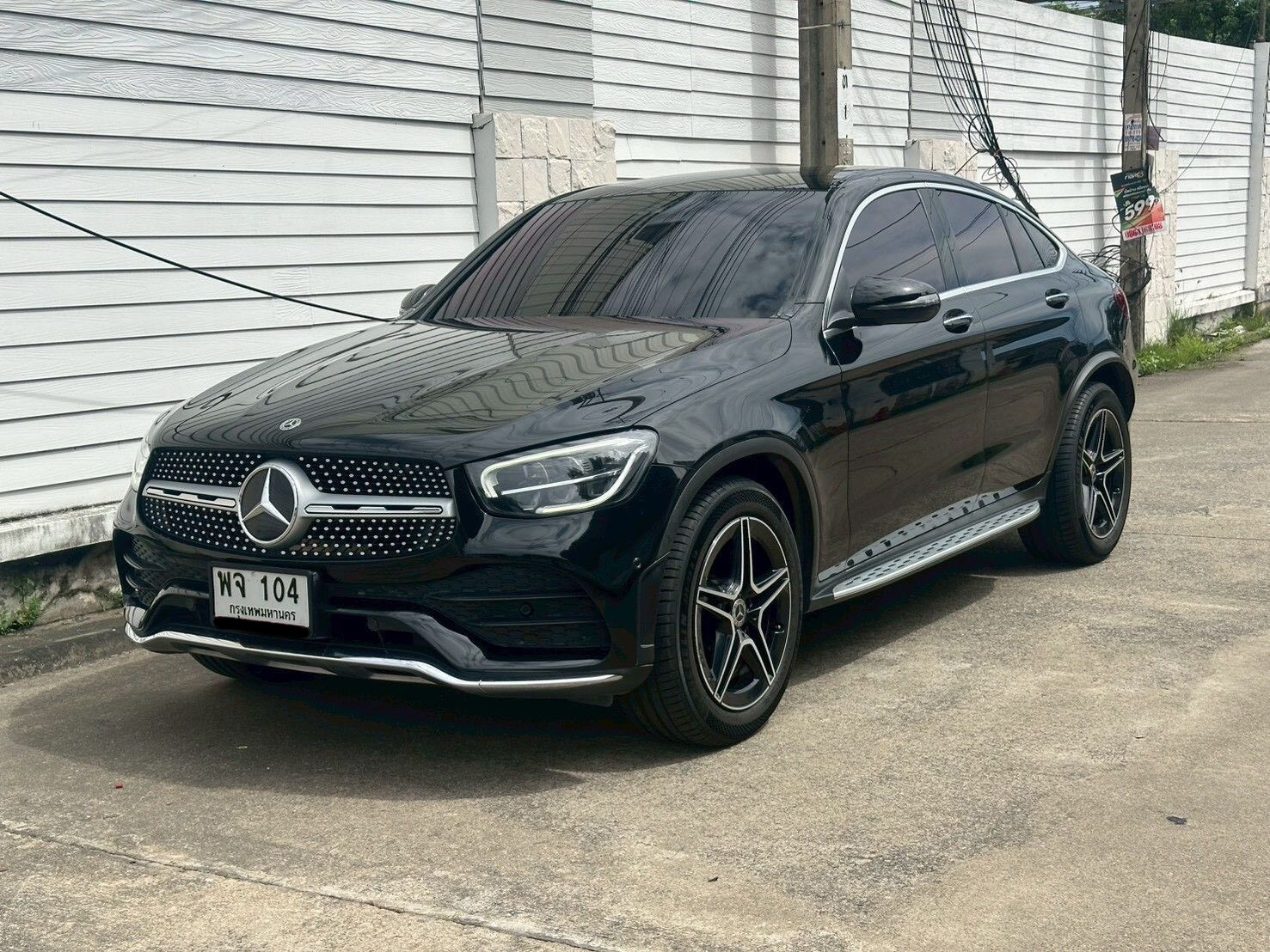 BENZ GLC220d COUPE AMG สีดำ ปี 2021