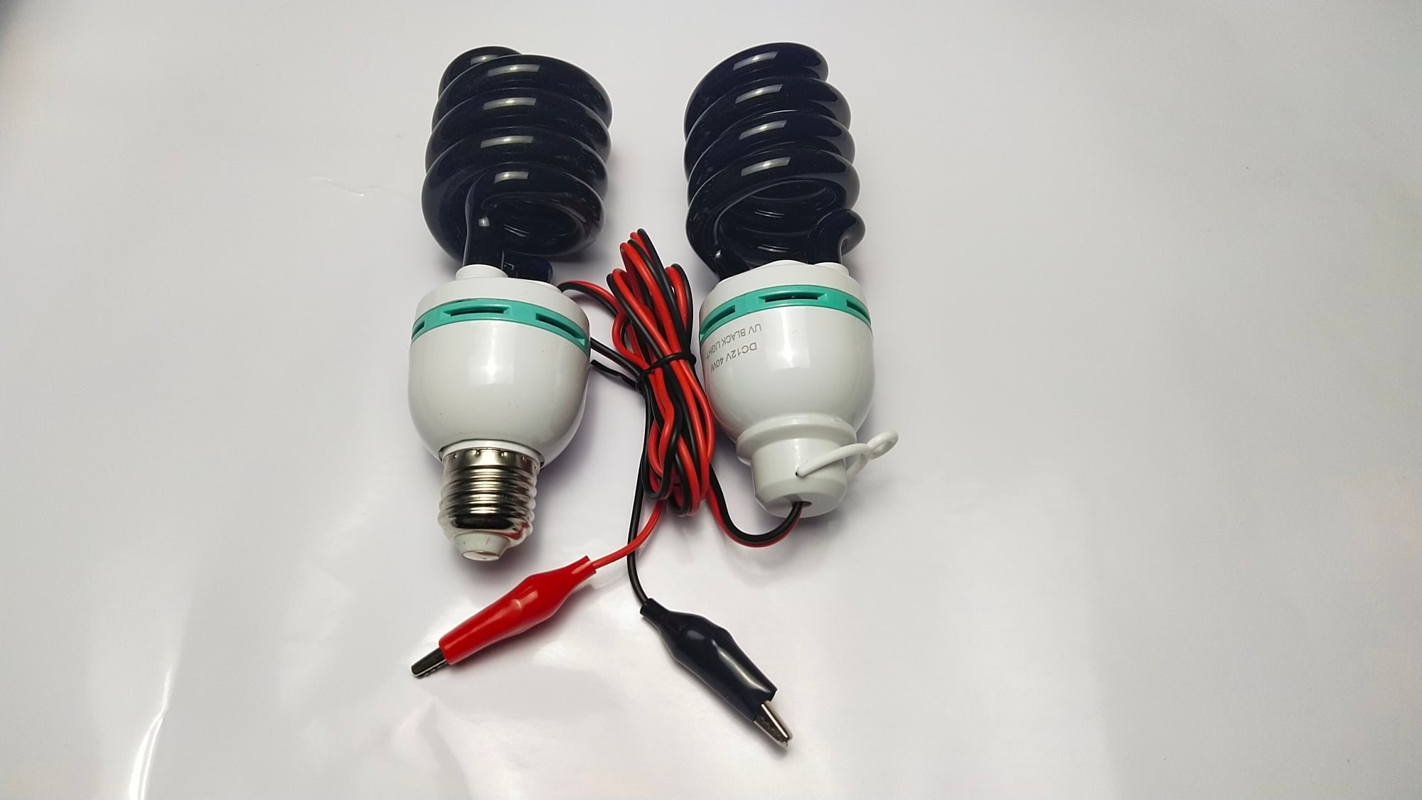 หลอดไฟแบล็คไลท์ มี 2 แบบ ให้เลือก