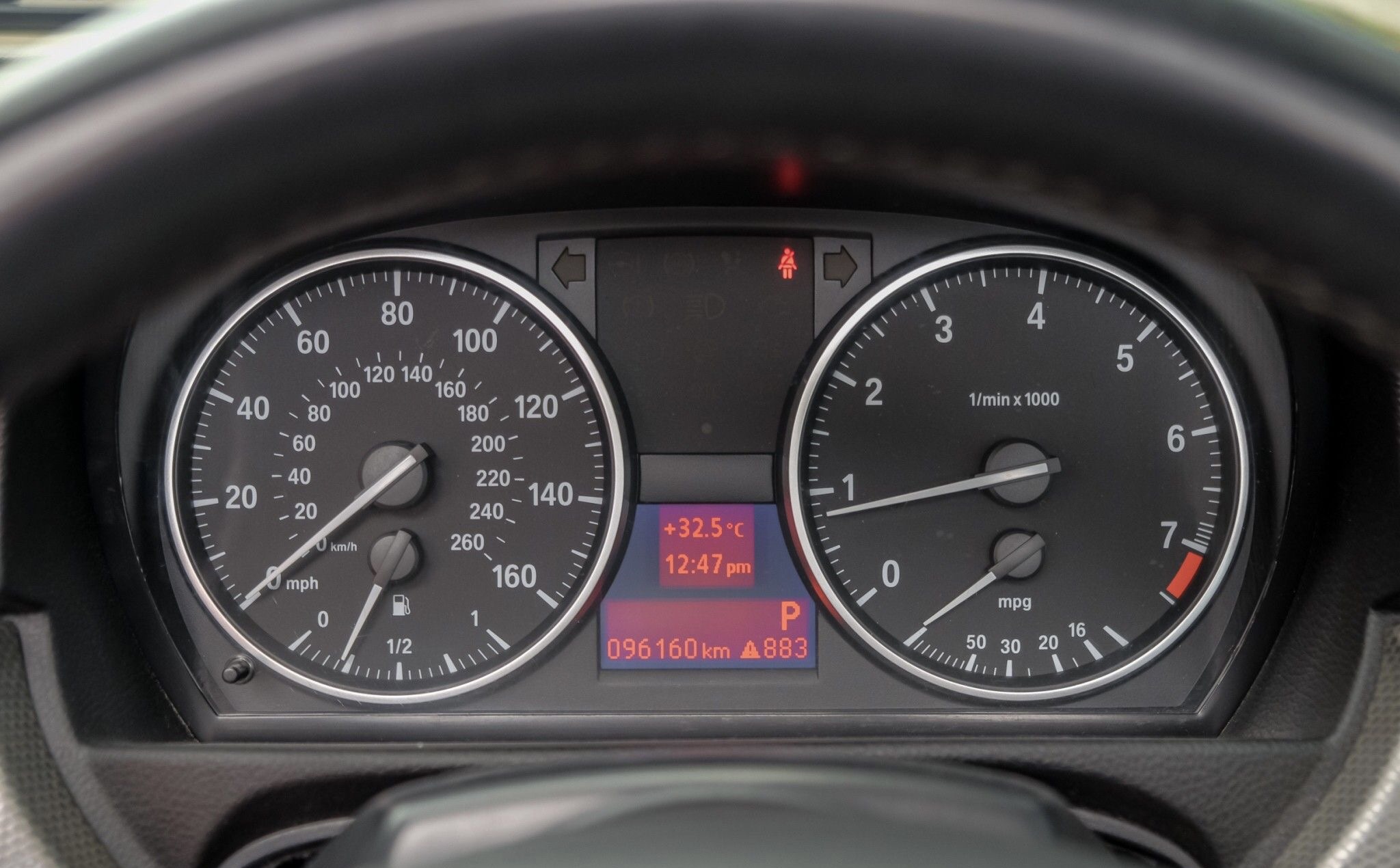 BMW 320i (e93) M-sport Convertible ปี 2011