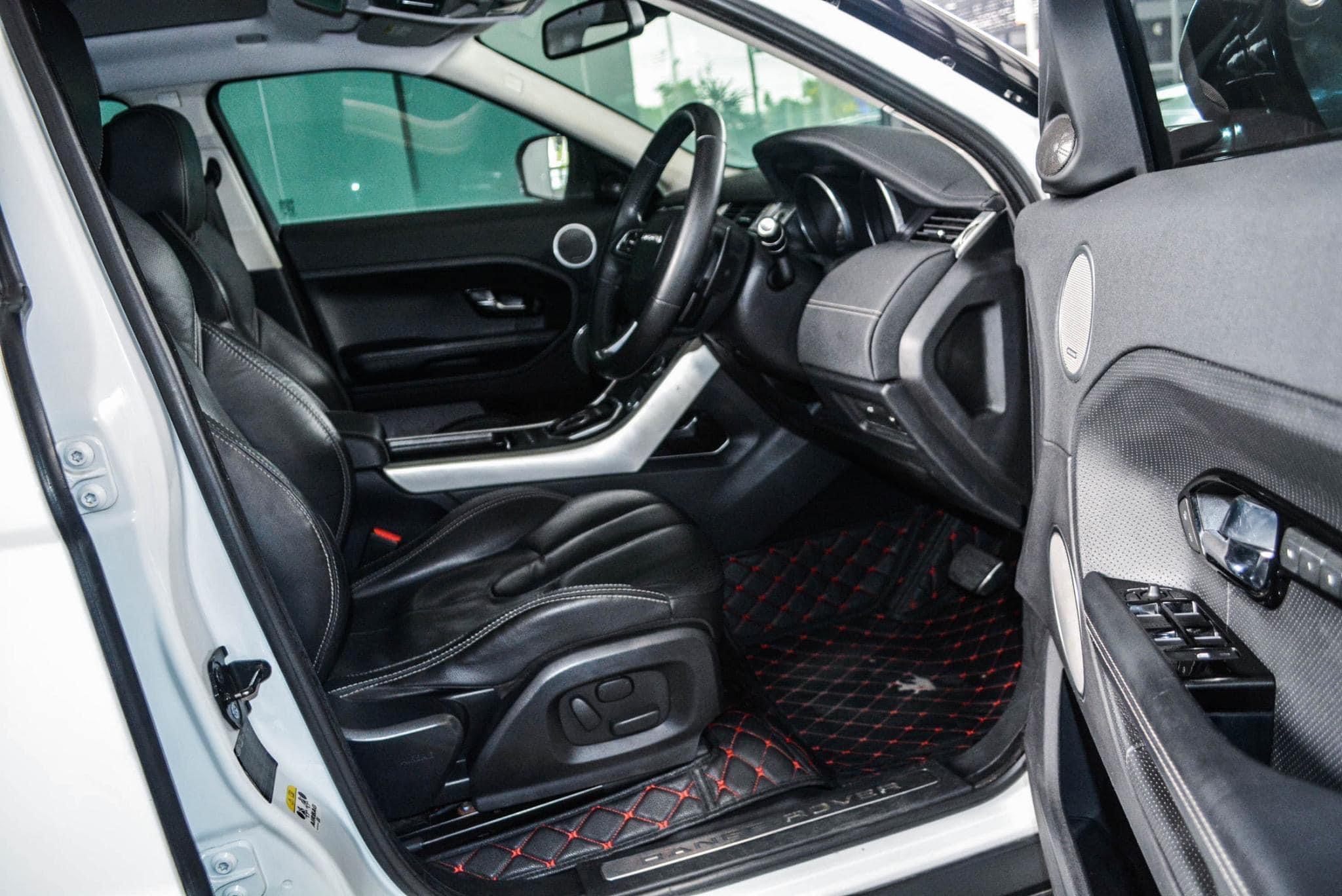 Land Rover Range Rover Evoque 2.2 SD4 TOP ปี 2013