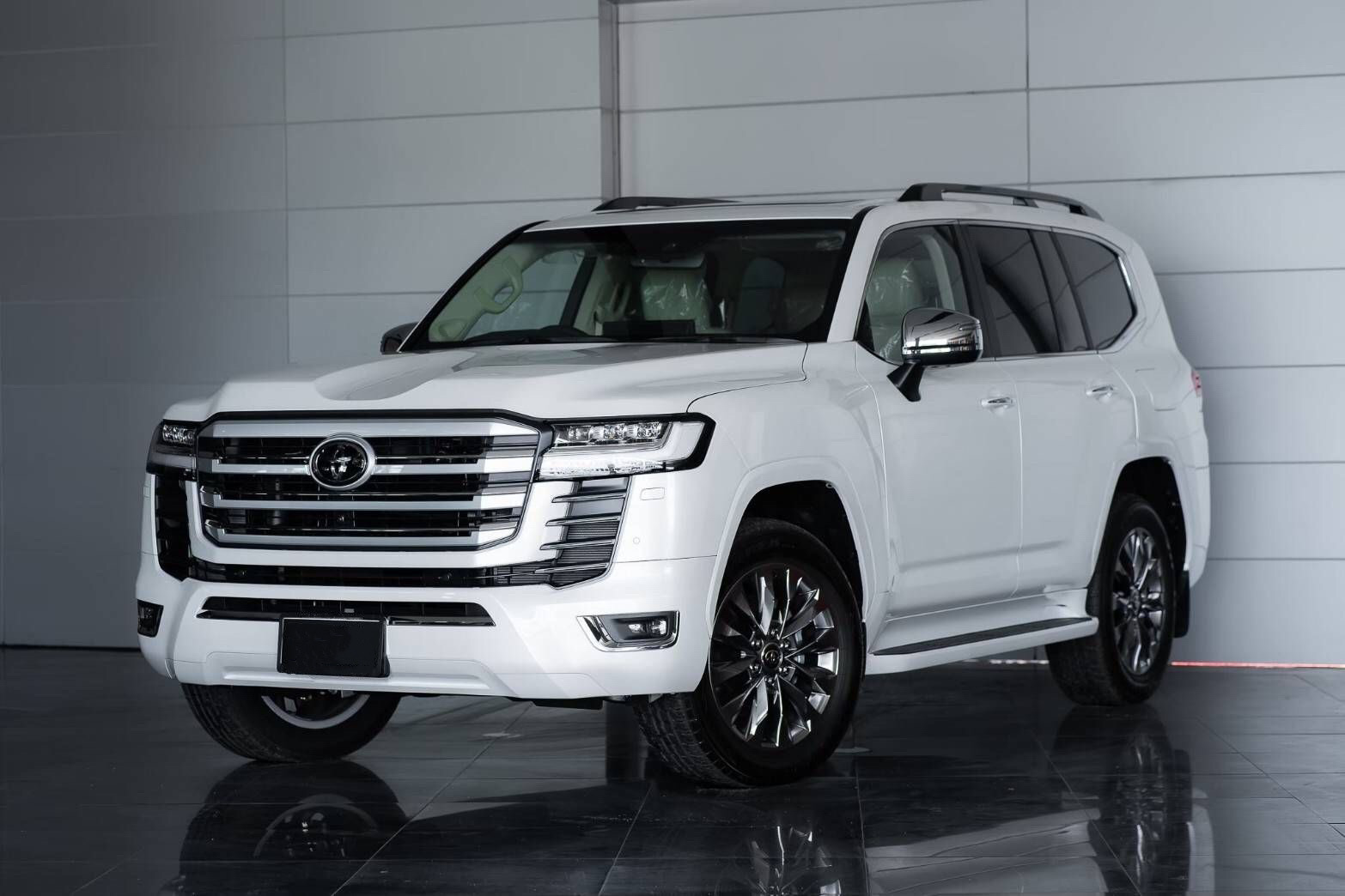 Toyota Land Cruiser 3.3 300 ZX 4WD SUV ปี 2024