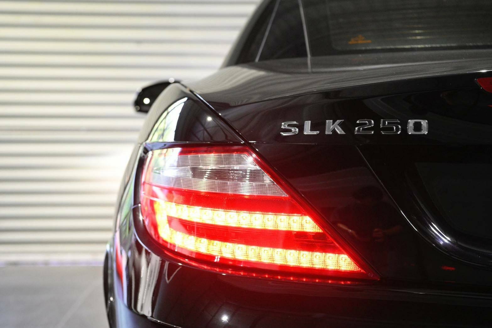 Mercedes-Benz SLK250 ปี 2012