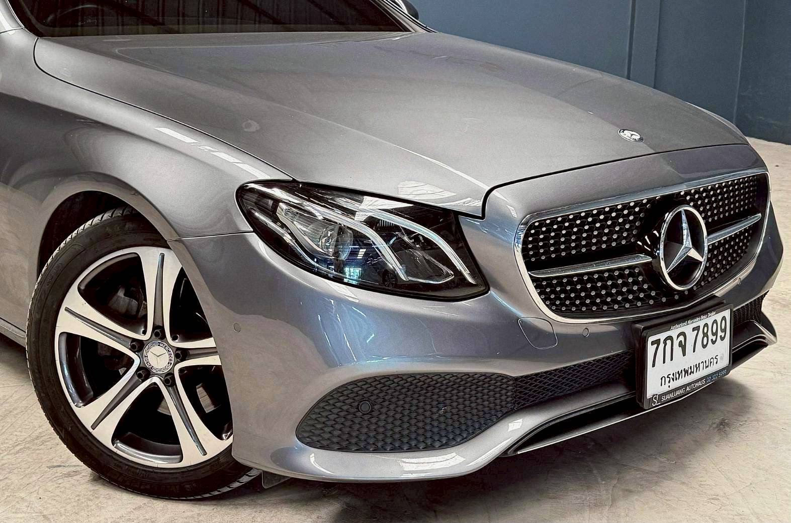 Mercedes-Benz E220d Avantgarde W213 ปี 2017