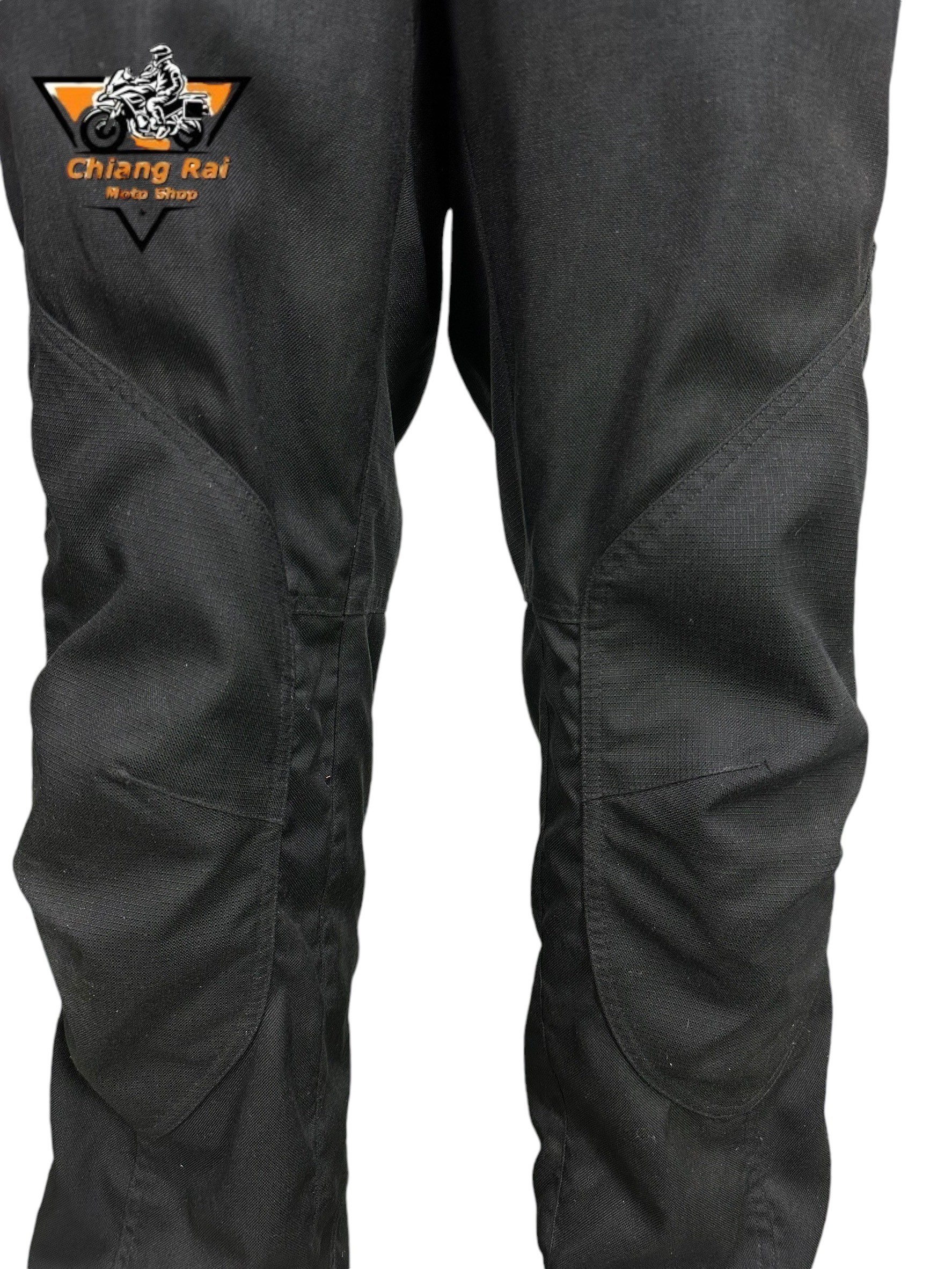 ชุดสำหรับขี่มอเตอร์ไซด์ ( มือสอง ) SET 012 ชุดทัวริ่ง เสื้อการ์ด + กางเกง ยี่ห้อ* ** BMW***