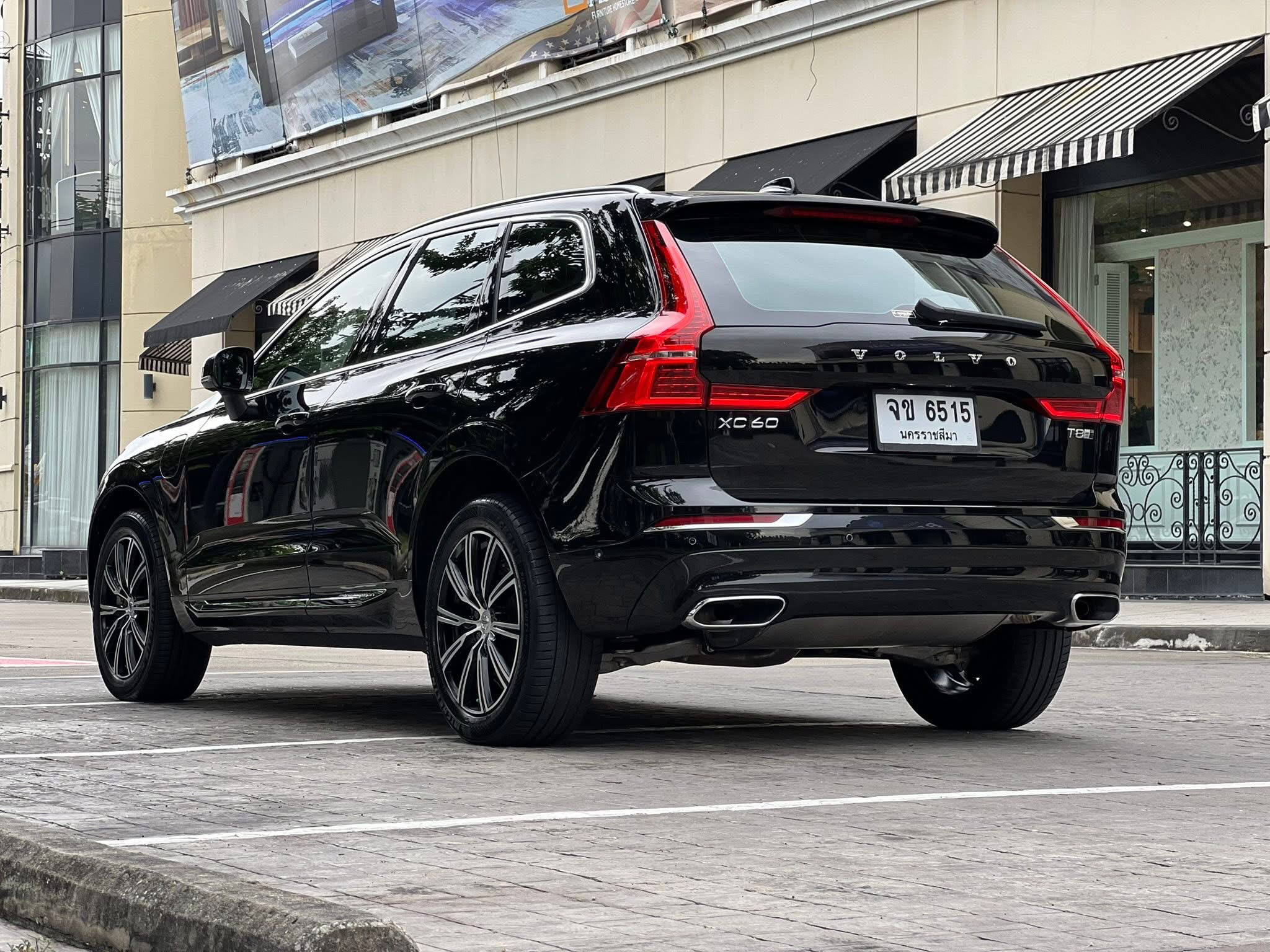 VOLVO XC60 T8 Incription AWD ปี 2019