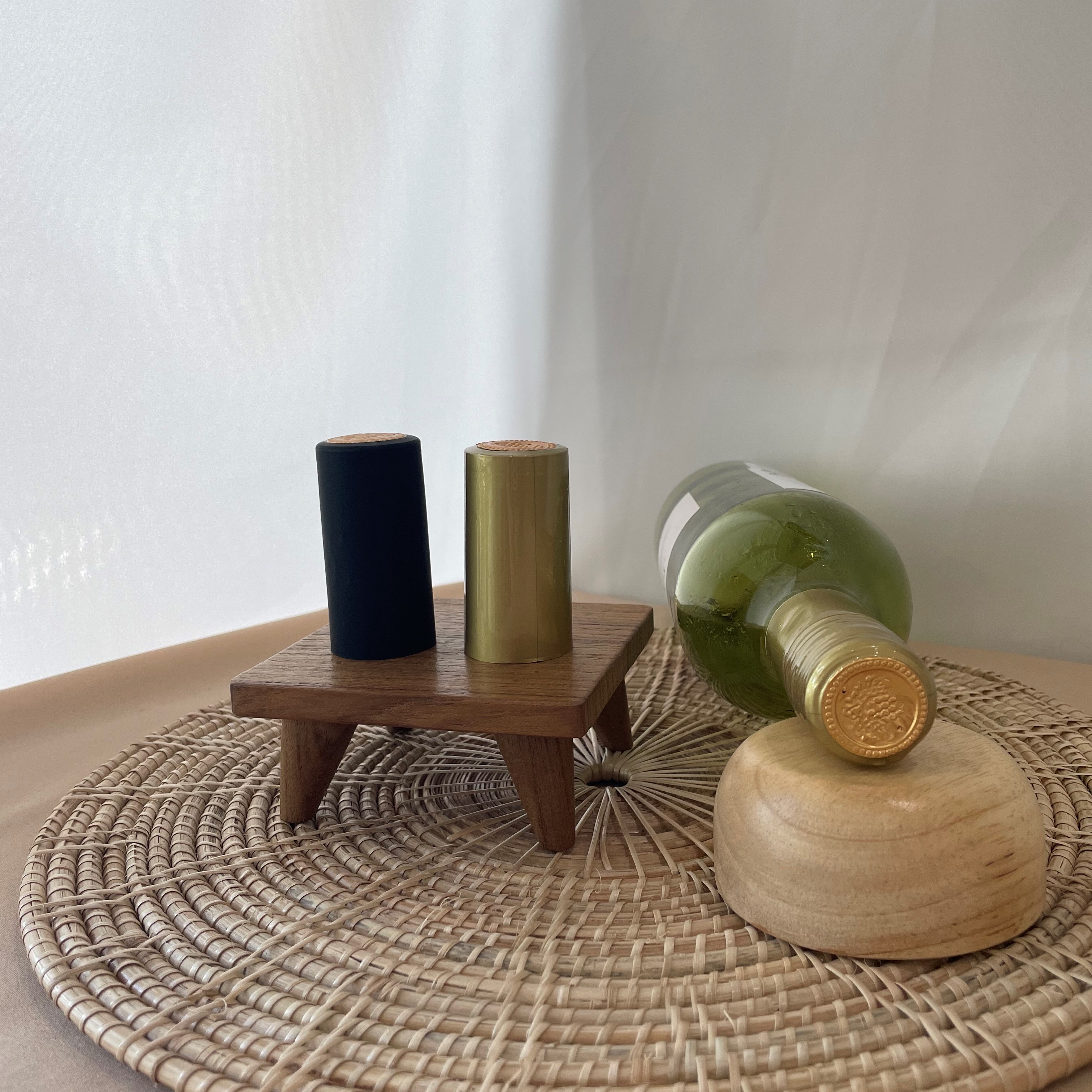 (แพคละ50ชิ้น)ซีลฝาครอบขวดไวน์ ขนาดเส้นผ่านศูนย์กลาง 30mm ราคาชิ้นละ2.50บ.