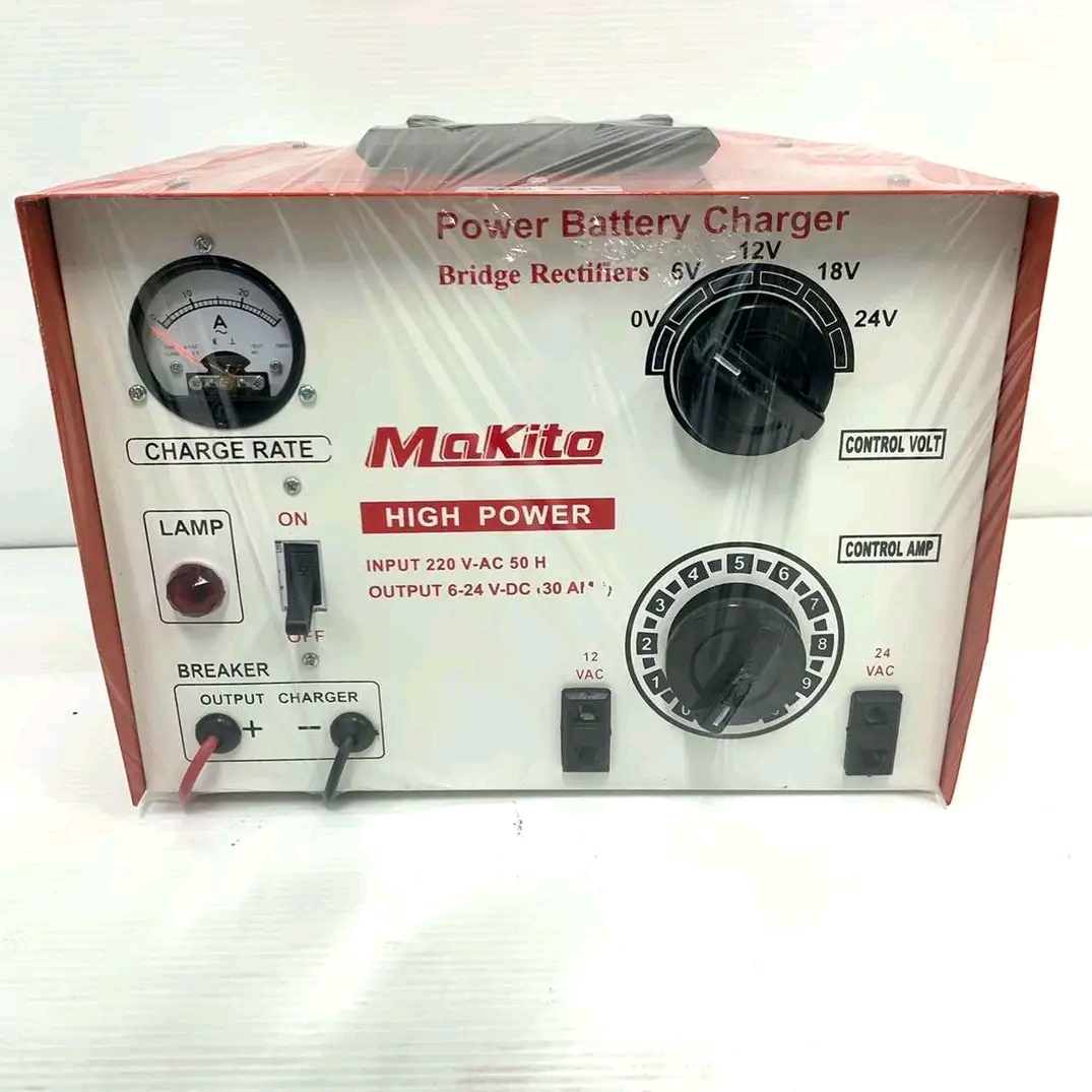 ตู้ชาร์ตแบต ยี่ห้อ Makito