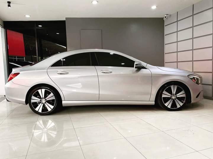 Mercedes Benz CLA200 URBAN 1.6 เทอร์โบ ปี 2017