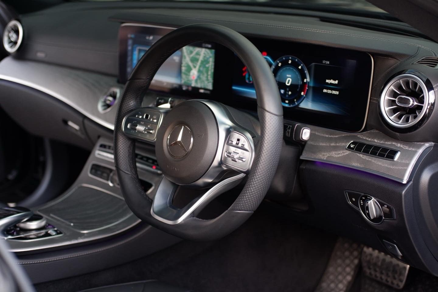 Mercedes-Benz CLS300d AMG Premium Top สุด ปี 2021