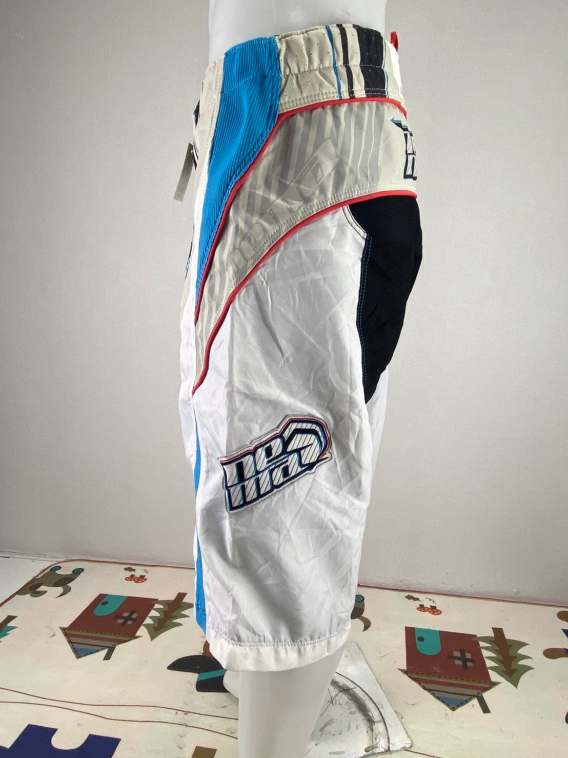 กางเกงขี่มอเตอร์ไซด์ ( มือสอง ) E&A 157: เอว 36" ยาว 17" ***nema