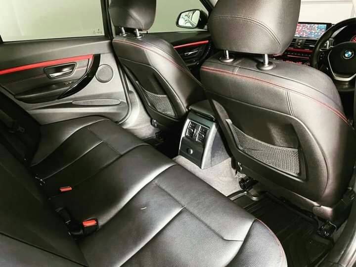 BMW 320i Sport F30 2.0 ปี 2016 LCI