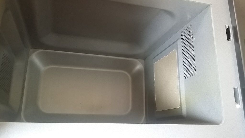 ซ่อมไมโครเวฟ ยี่ห้อ SHARP รุ่น R-29D1(R) เปลี่ยนแผ่นไมก้า