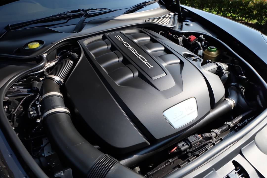 Porsche Panamera 3.0 V6 Diesel ปี 2012