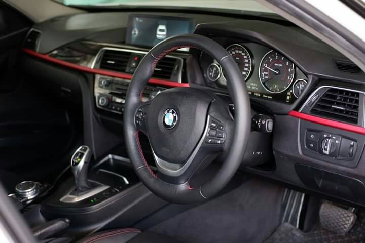 BMW 320i Sport F30 LCI ปี 2017