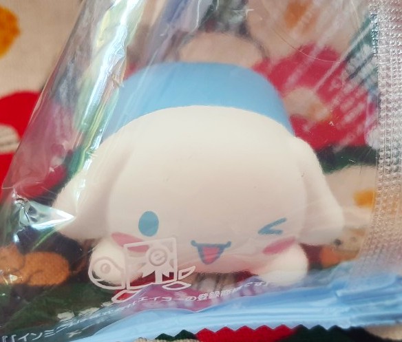 ฟิกเกอร์ ซานริโอ้ ตั้งโชว์ สะสม จากญี่ปุ่น Sanrio Cinnamoroll ชินนาม่อน Size : 4 - 4.5 cm