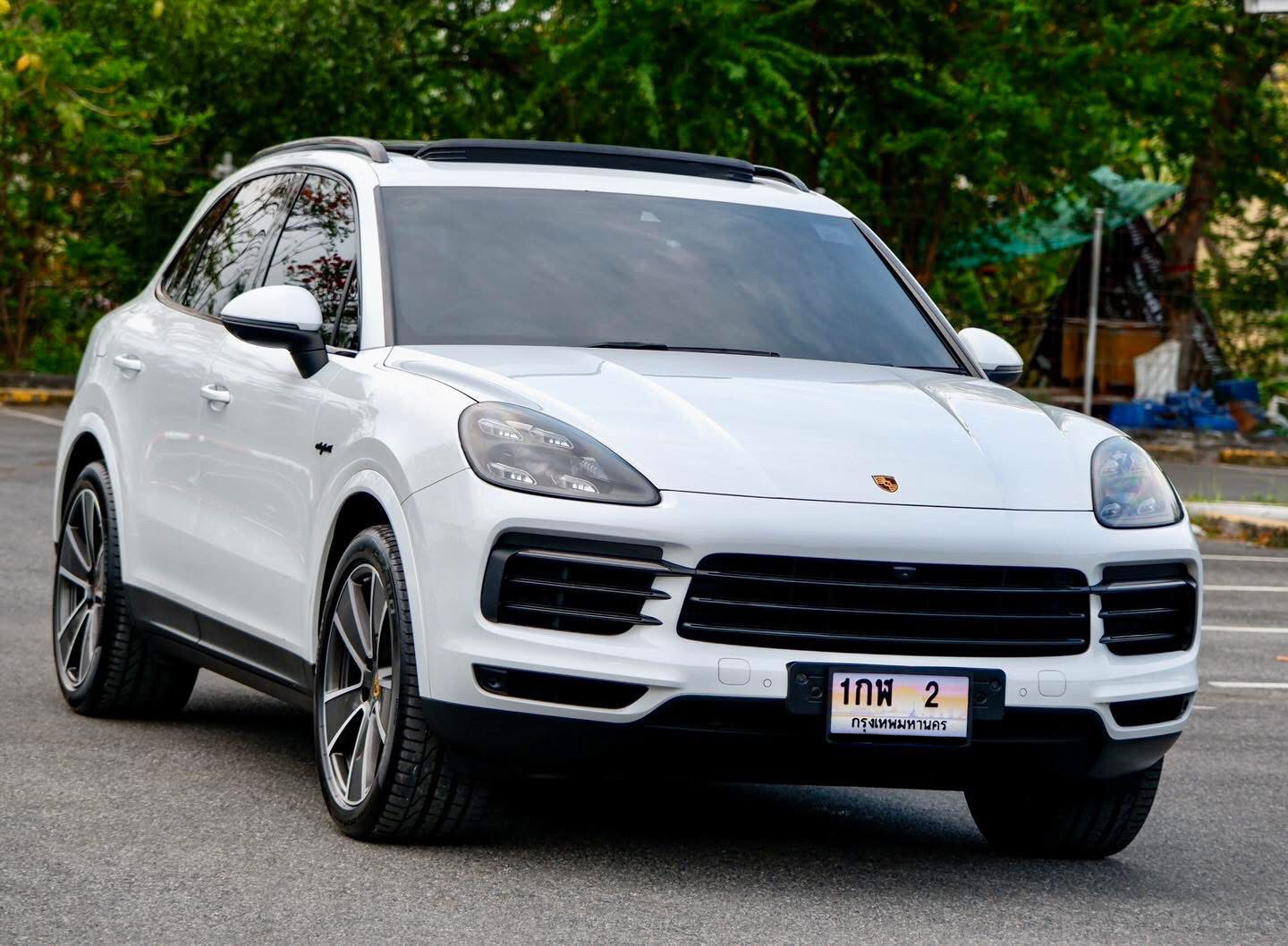 Porsche Cayenne E-Hybrid ปี 2021