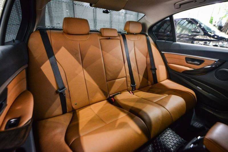 BMW F30 รุ่น 320i M Performance (Lci)ปี 2016