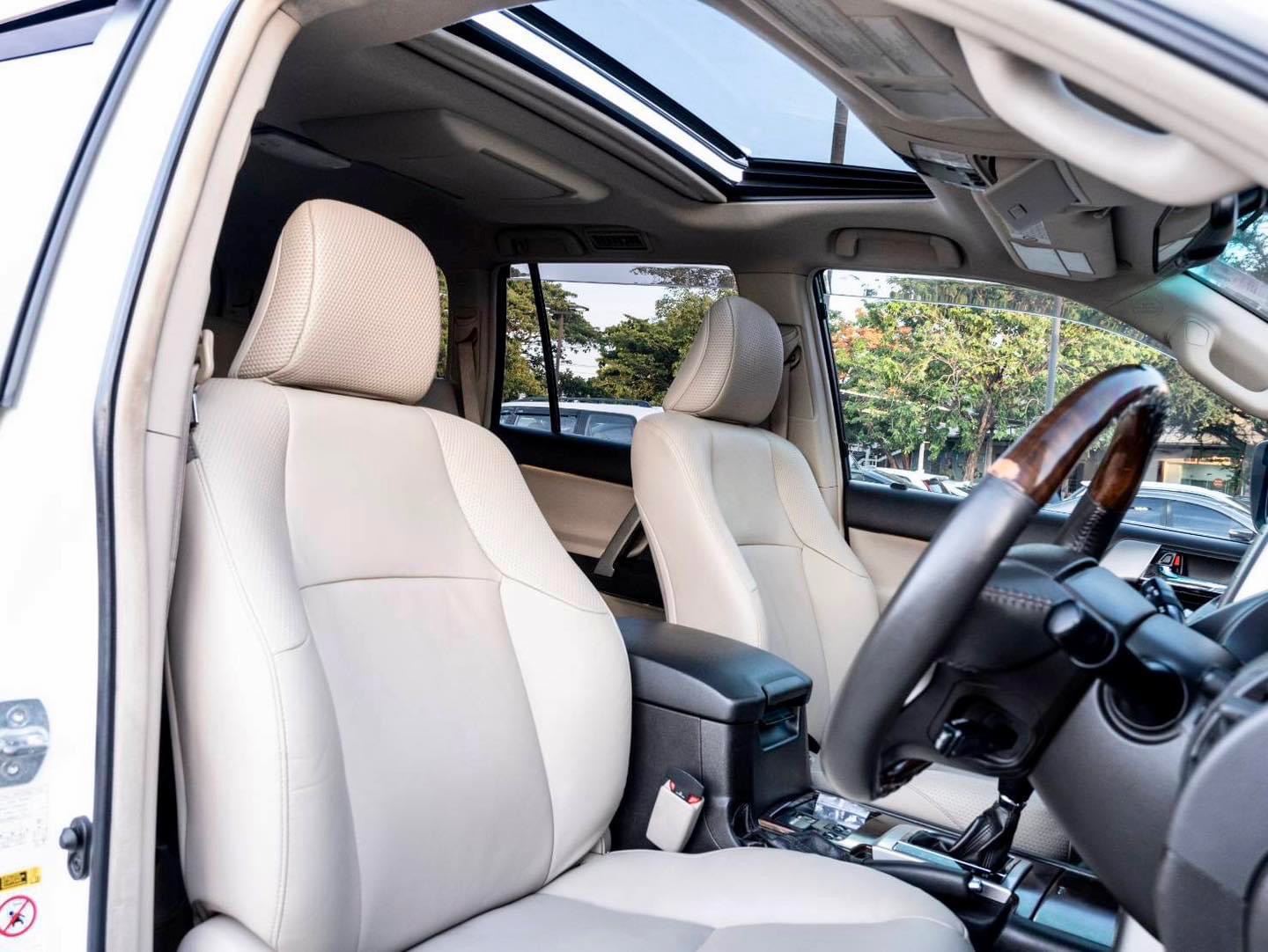 Toyota Land Cruiser Prado 150 3.0Diesel 60th Anniversary Edition ปี 2012