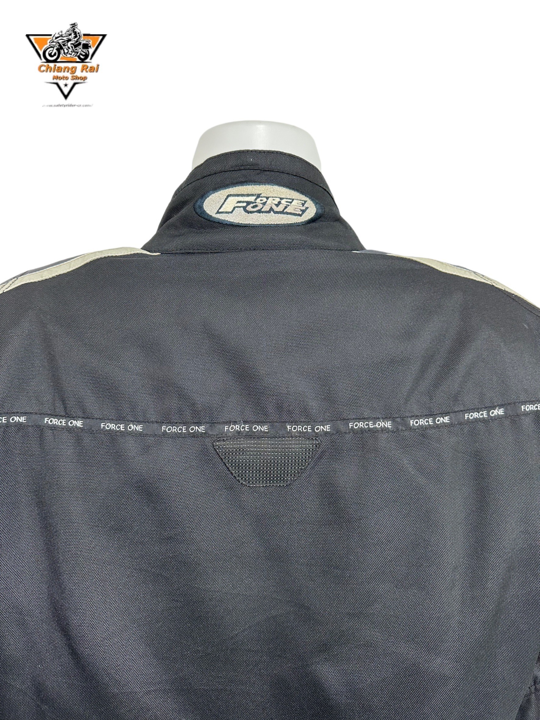 เสื้อขี่มอเตอร์ไซด์( มือสอง) RCSA 823 : อก 50" ยาว 26" (XL) **Force**
