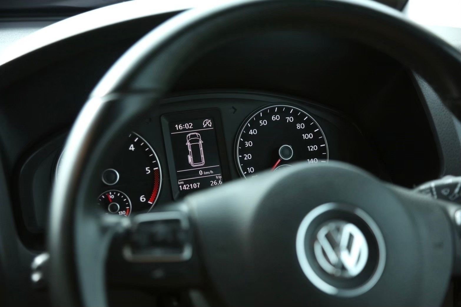 Volk Caravelle 2.0 TDI ปี 2013