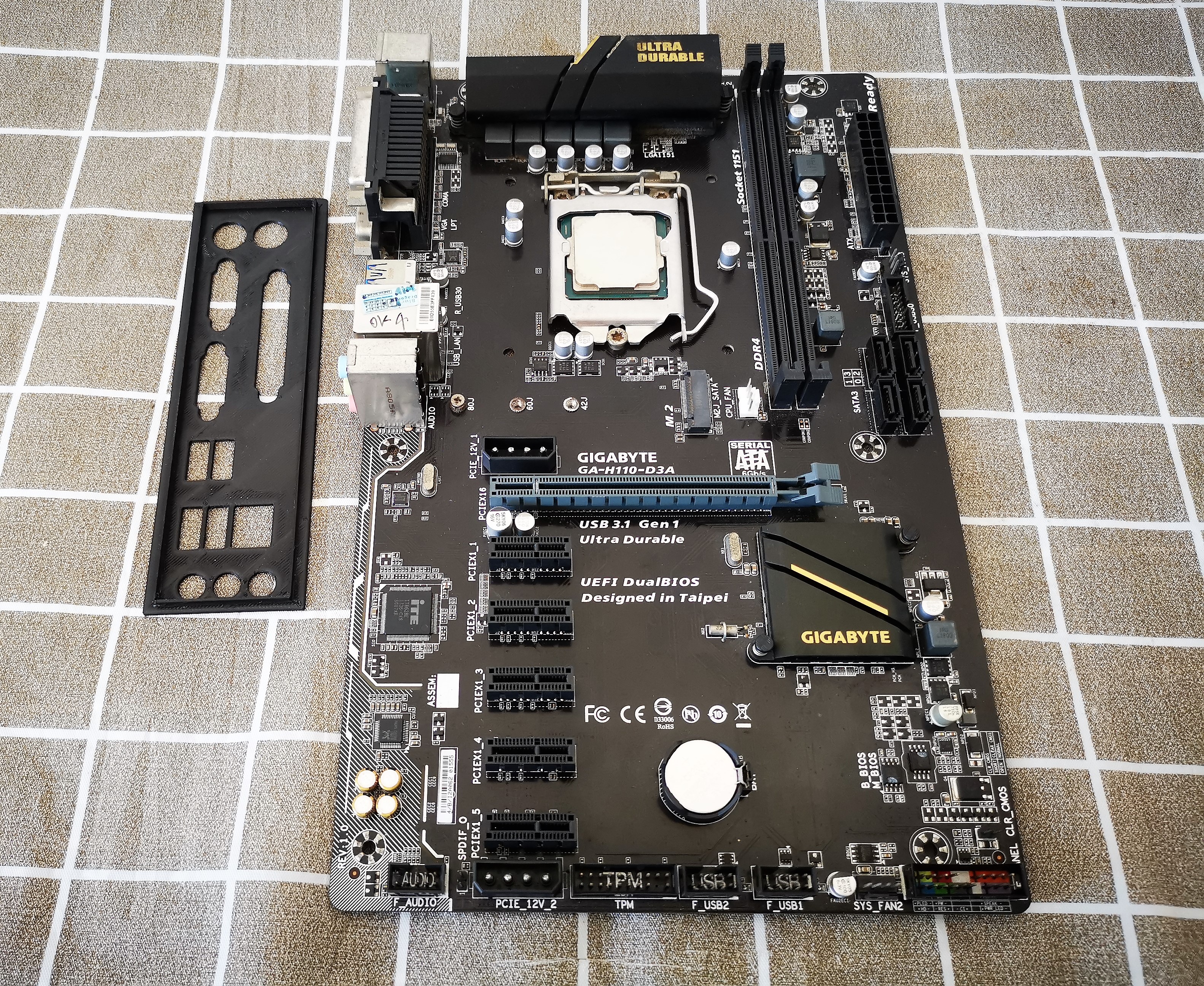 เซ็ตมัดรวม บอร์ด H110 + ซีพียู G4560