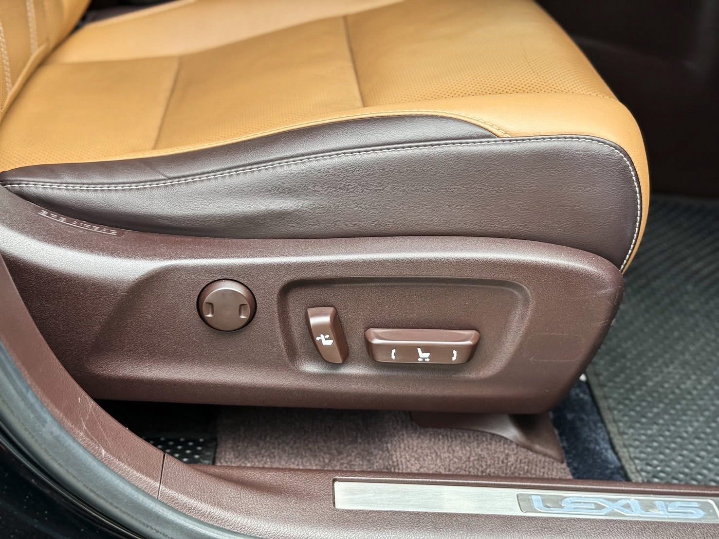 Lexus Rx200t Luxury ปี 2016