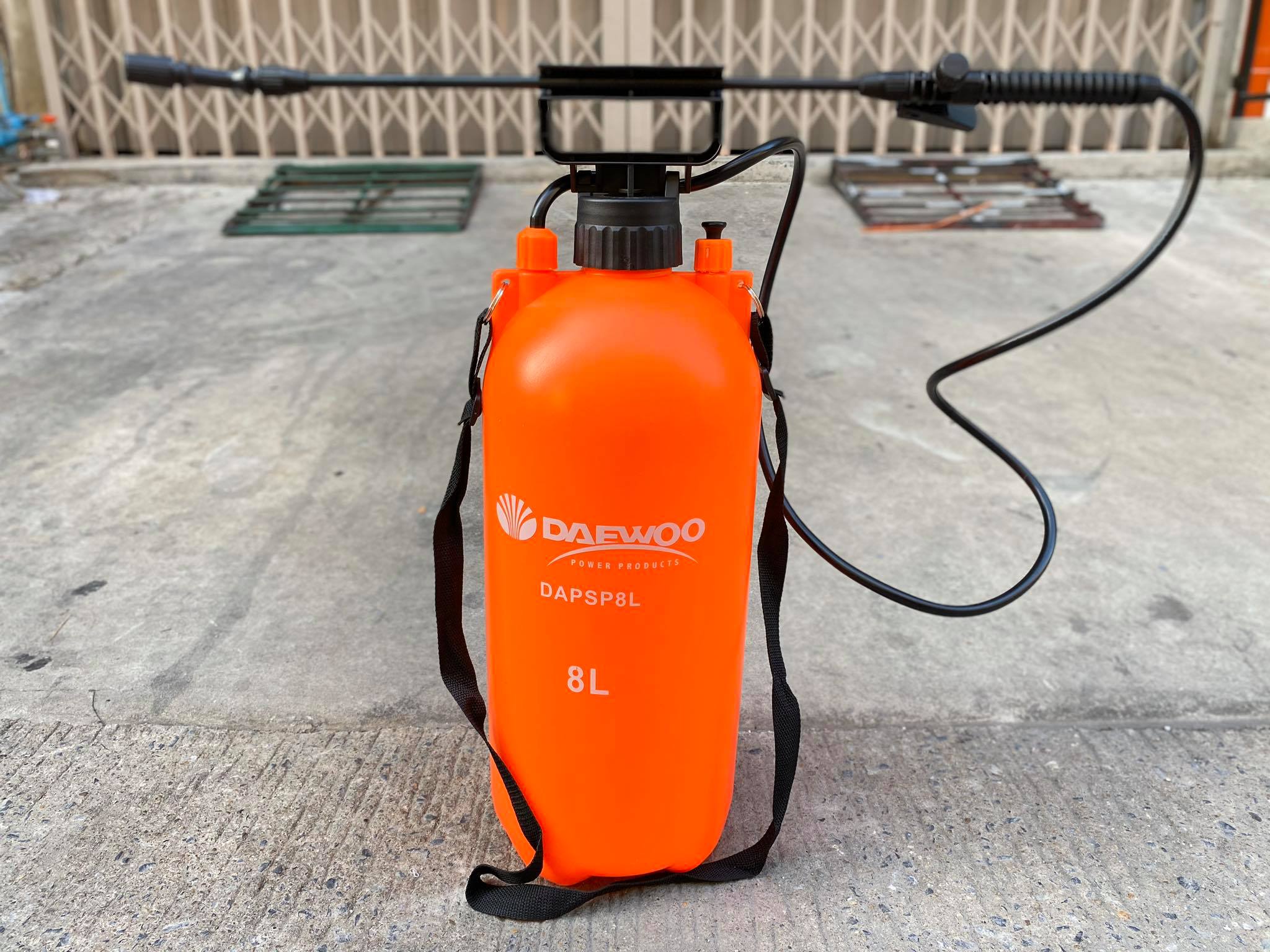 ถังพ่นยาสะพายหลัง ชนิดมือโยก Daewoo ขนาด 8 ลิตร