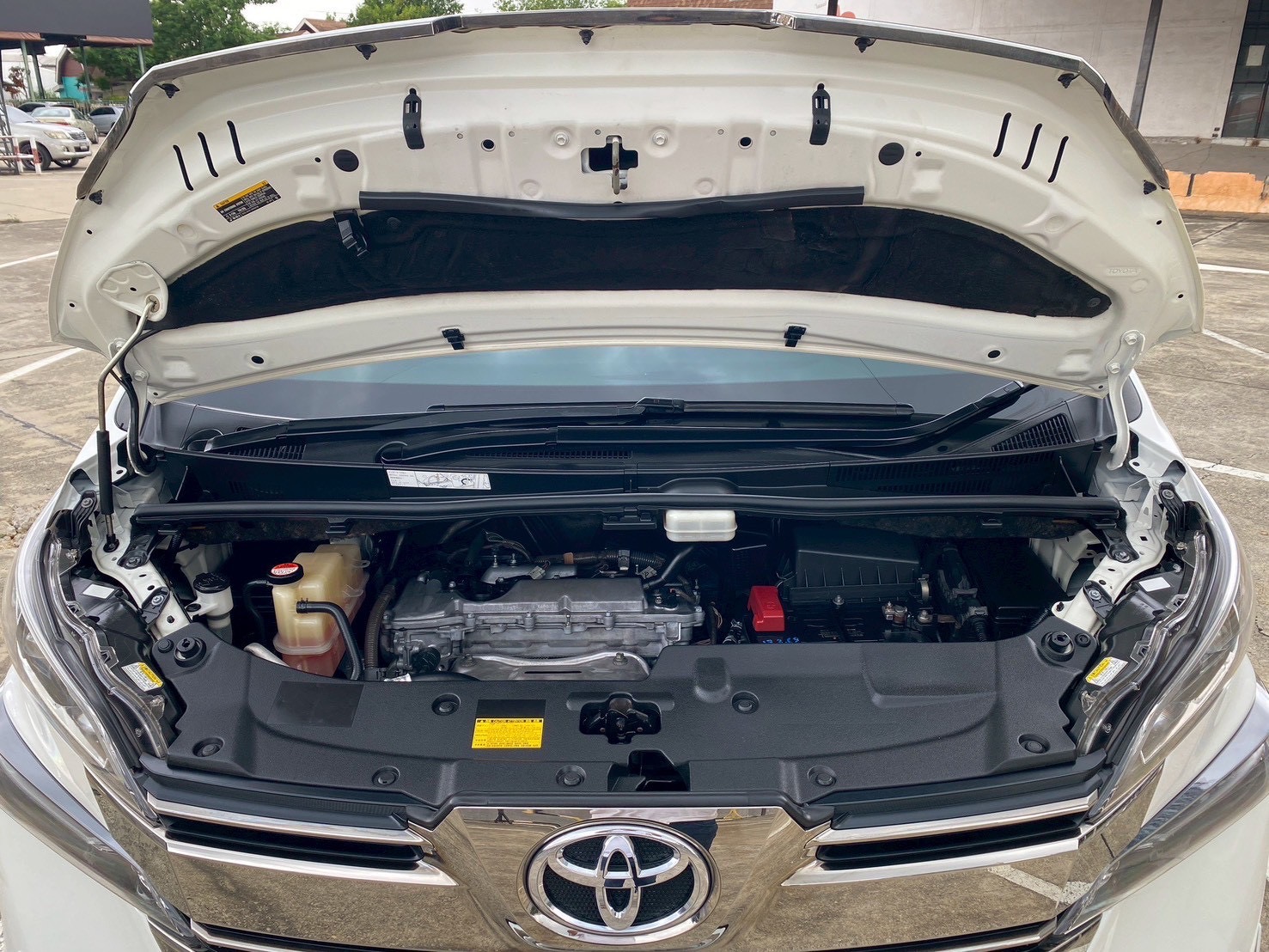 Toyota Vellfire 2.5 ZG ปี 2015