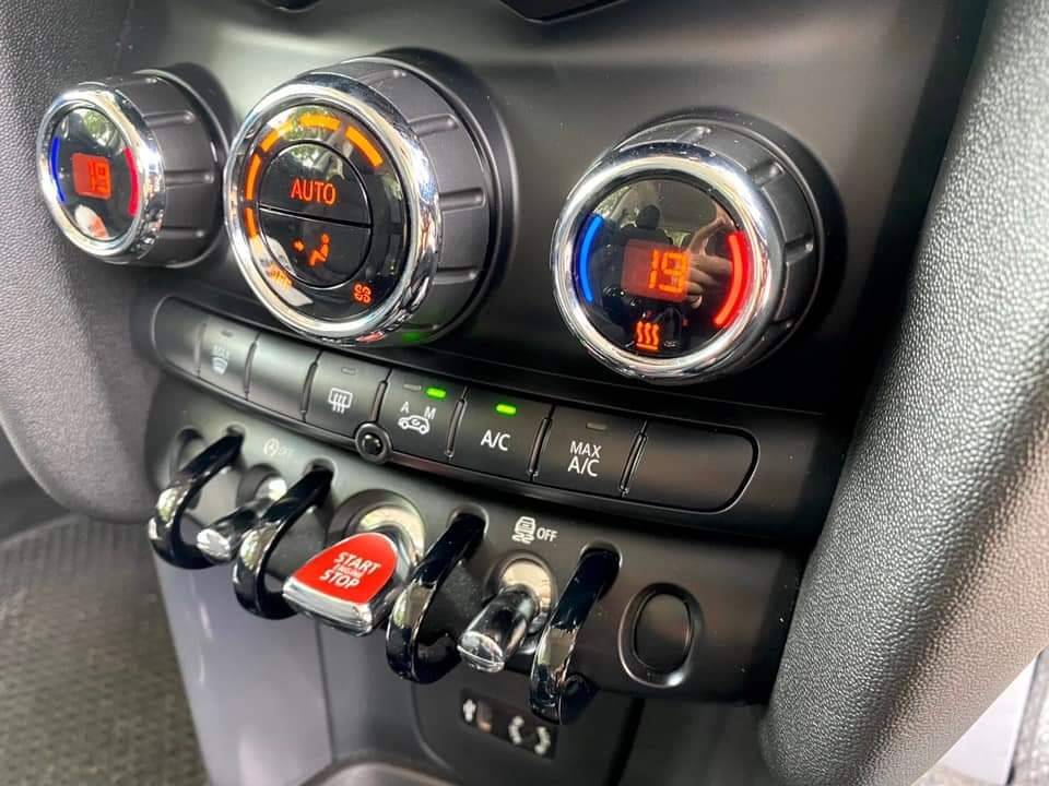 Mini Cooper RHD F56 ปี 2016